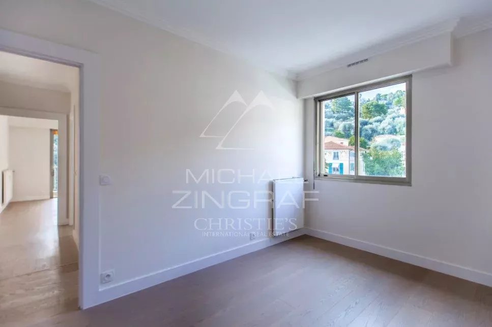 Wunderschöne Dachgeschosswohnung mit Terrasse und Garage