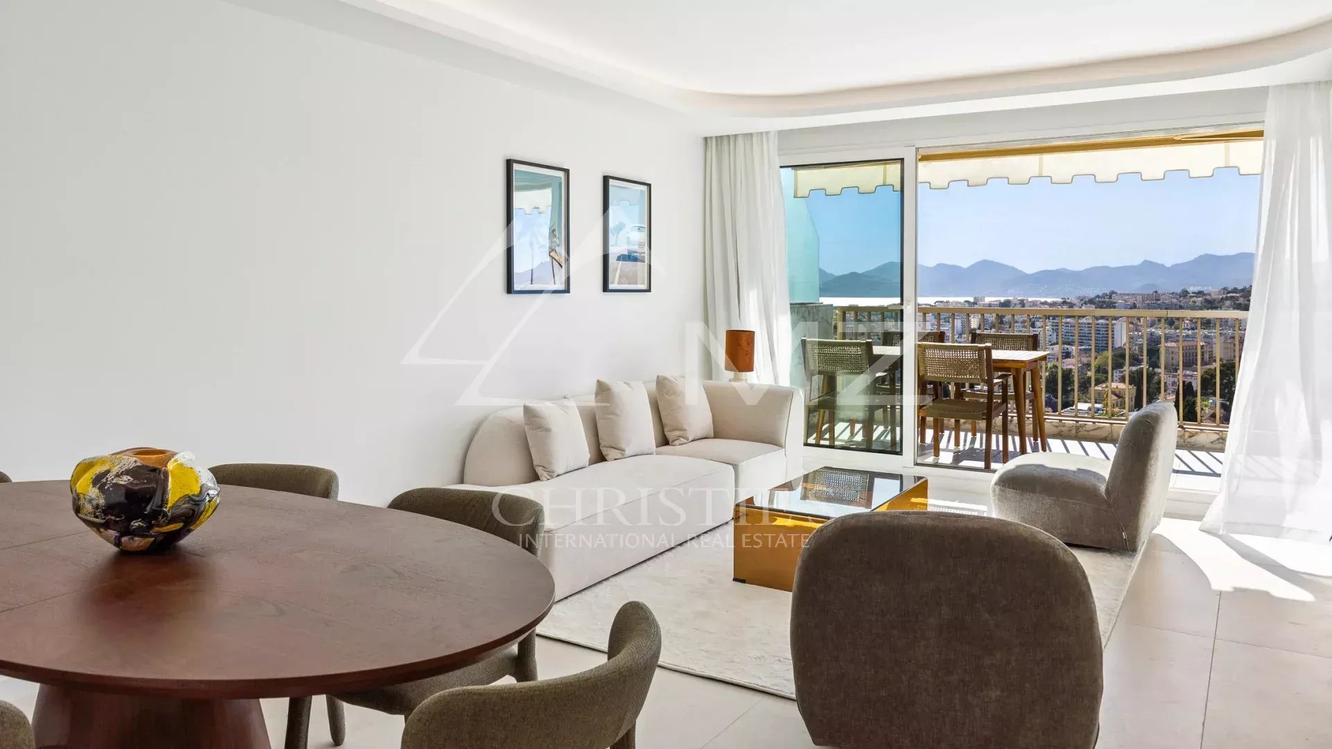 Cannes Oxford, Magnifique vue mer et Estérel