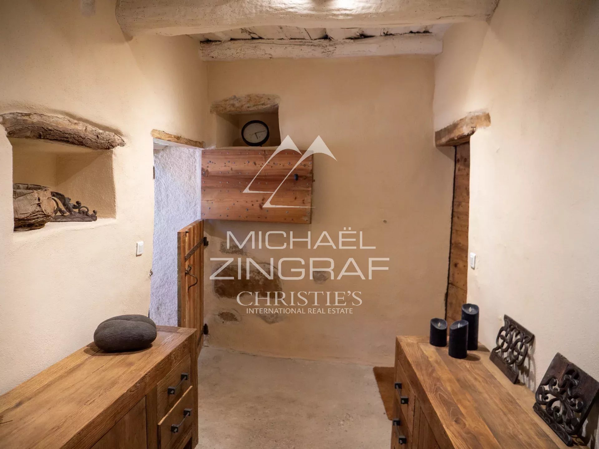 Moulin du XVII élégamment rénové