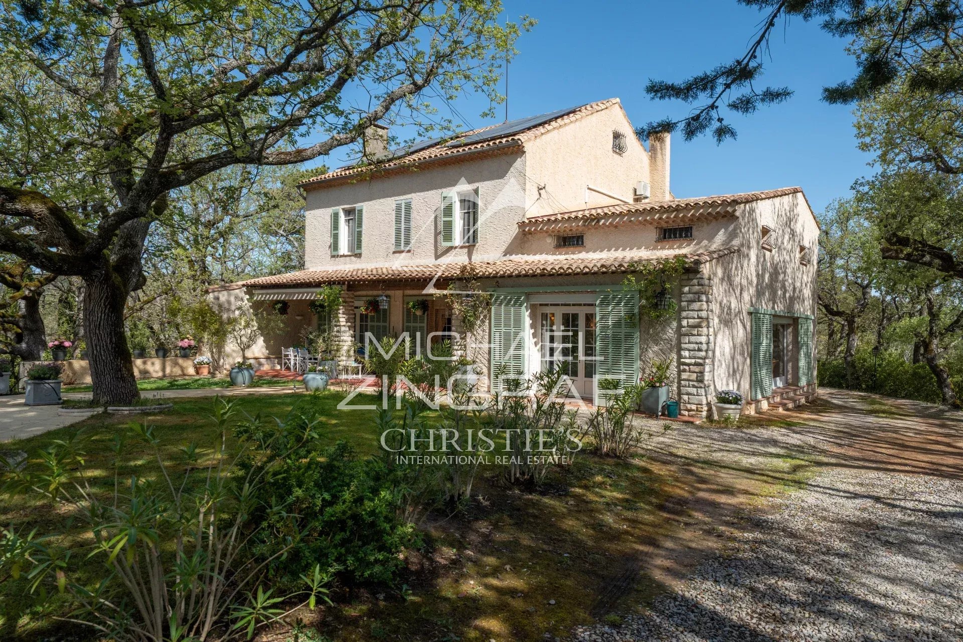 Außergewöhnliches provenzalisches Anwesen in Rians