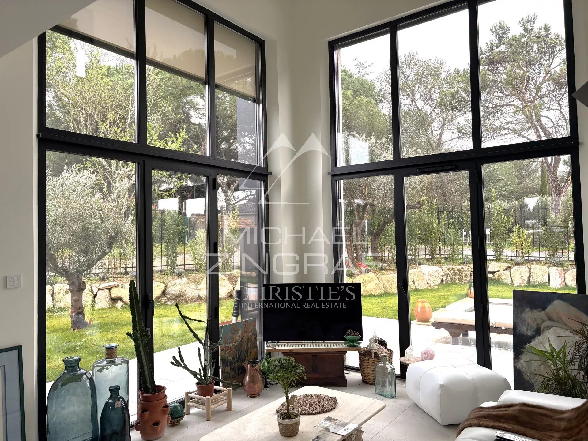 Exclusivité Centre Eygalieres Villa d'exception