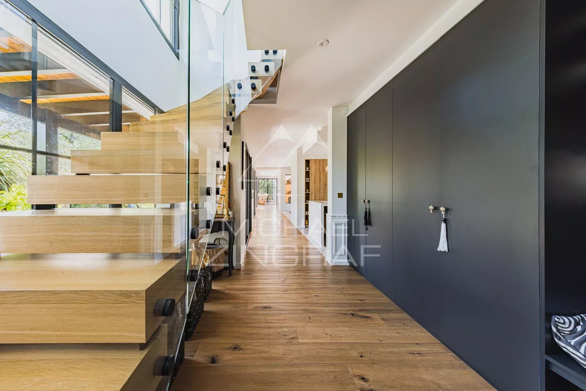 Zeitgenössisches Haus – Eleganz und Komfort im Herzen des Bassin d’Arcachon