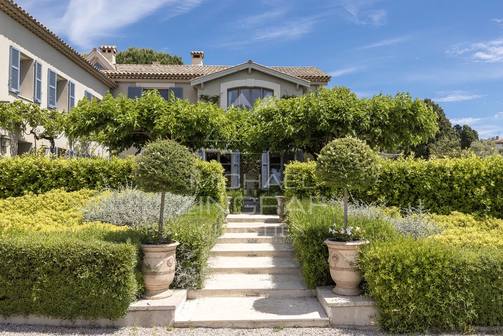 La Ferme Blanche – Domaine d’exception au cœur du Cap d’Antibes