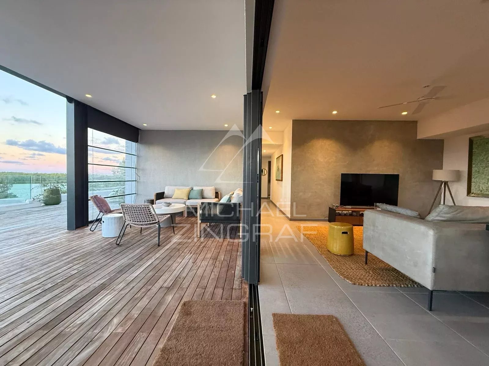 Penthouse d’Exception avec Vue Mer