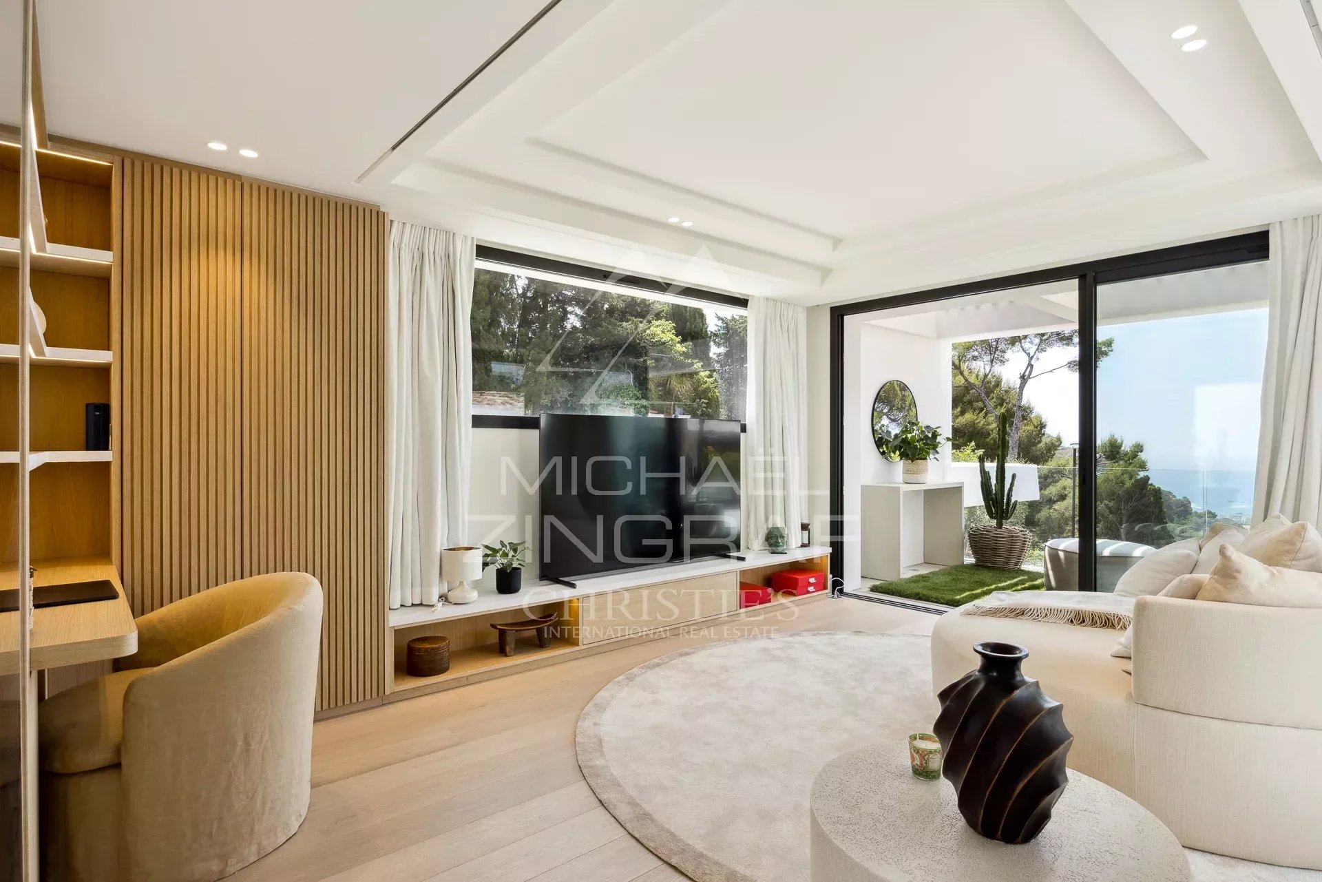 Cannes – Kalifornien – Moderne Villa