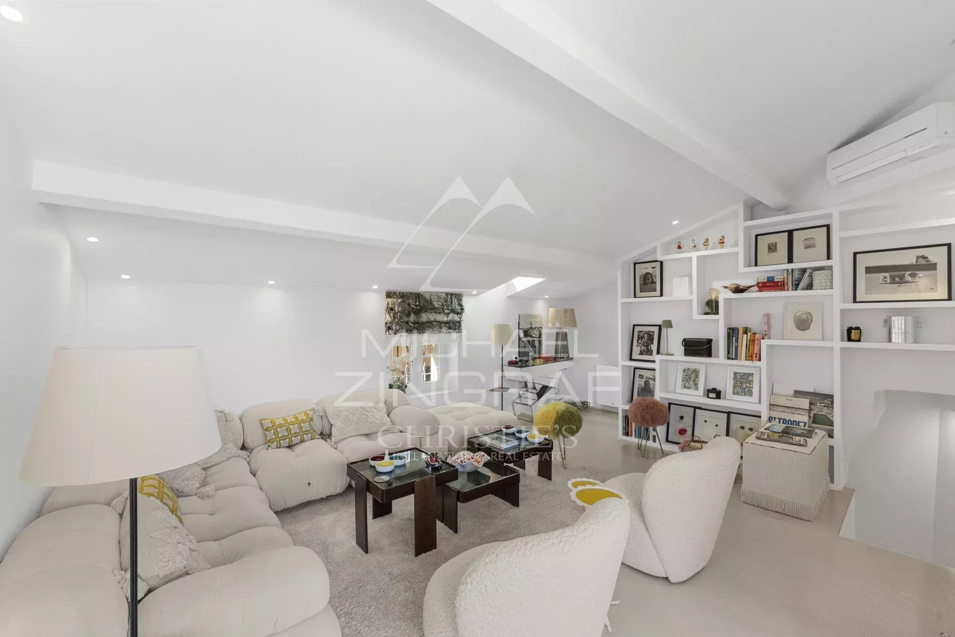 Duplex d’exception au cœur de La Ponche – Saint-Tropez