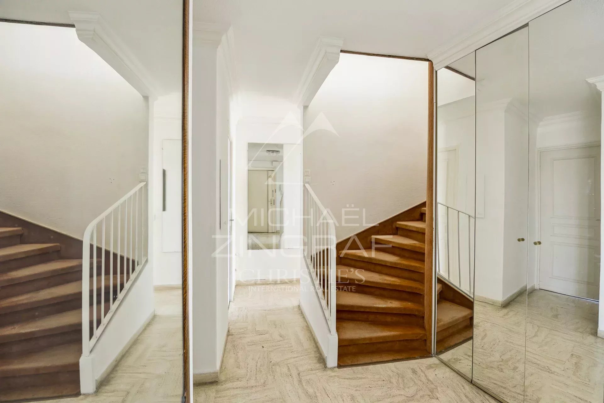 DUPLEX PENTHOUSE WITH SEA VIEW