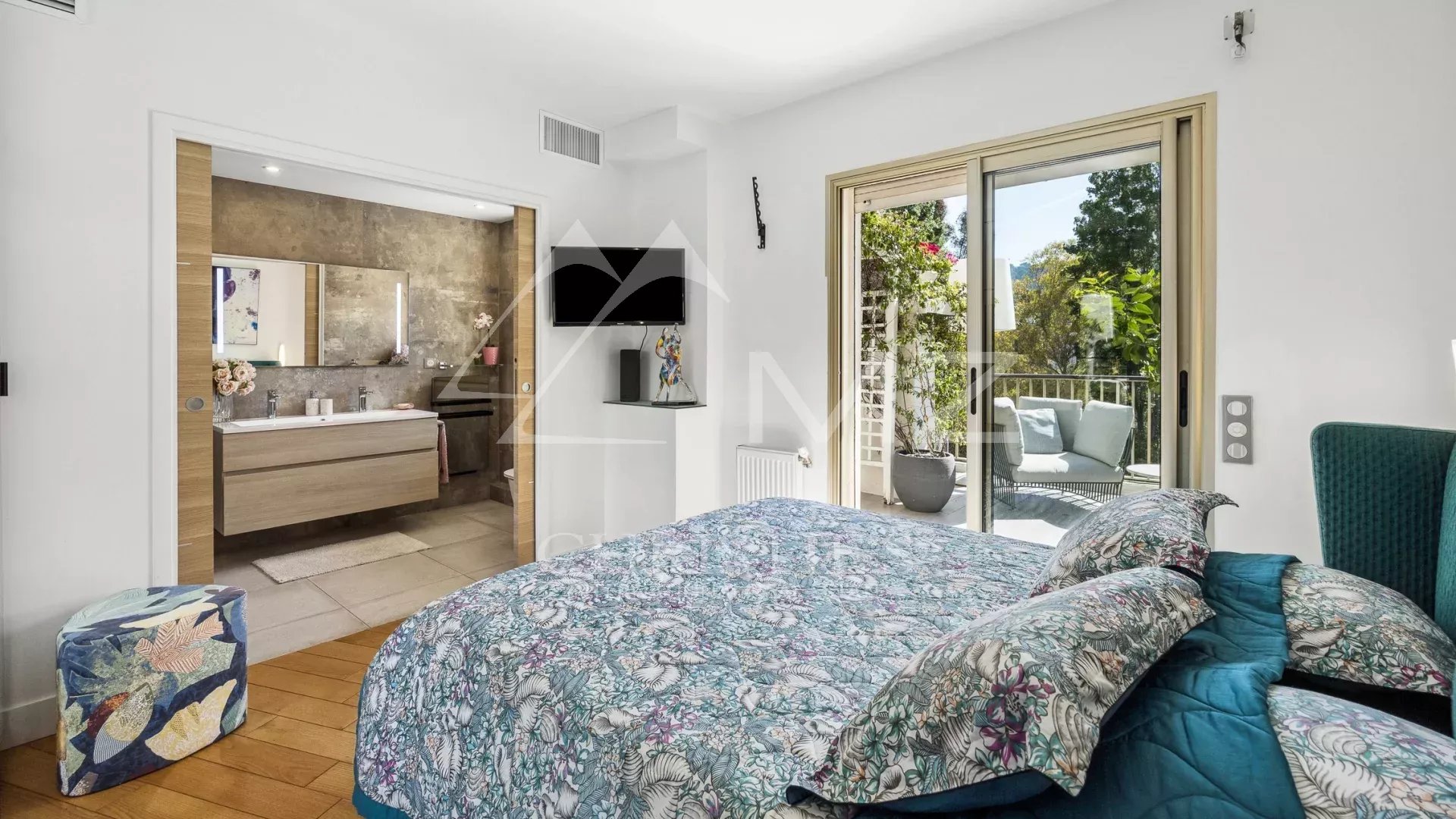 Prächtiges Penthouse im Montrose-Viertel