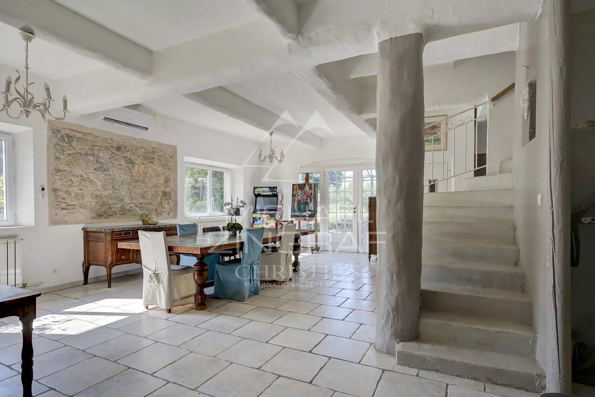 Domaine d’Exception Équestre, Agricole & Viticole