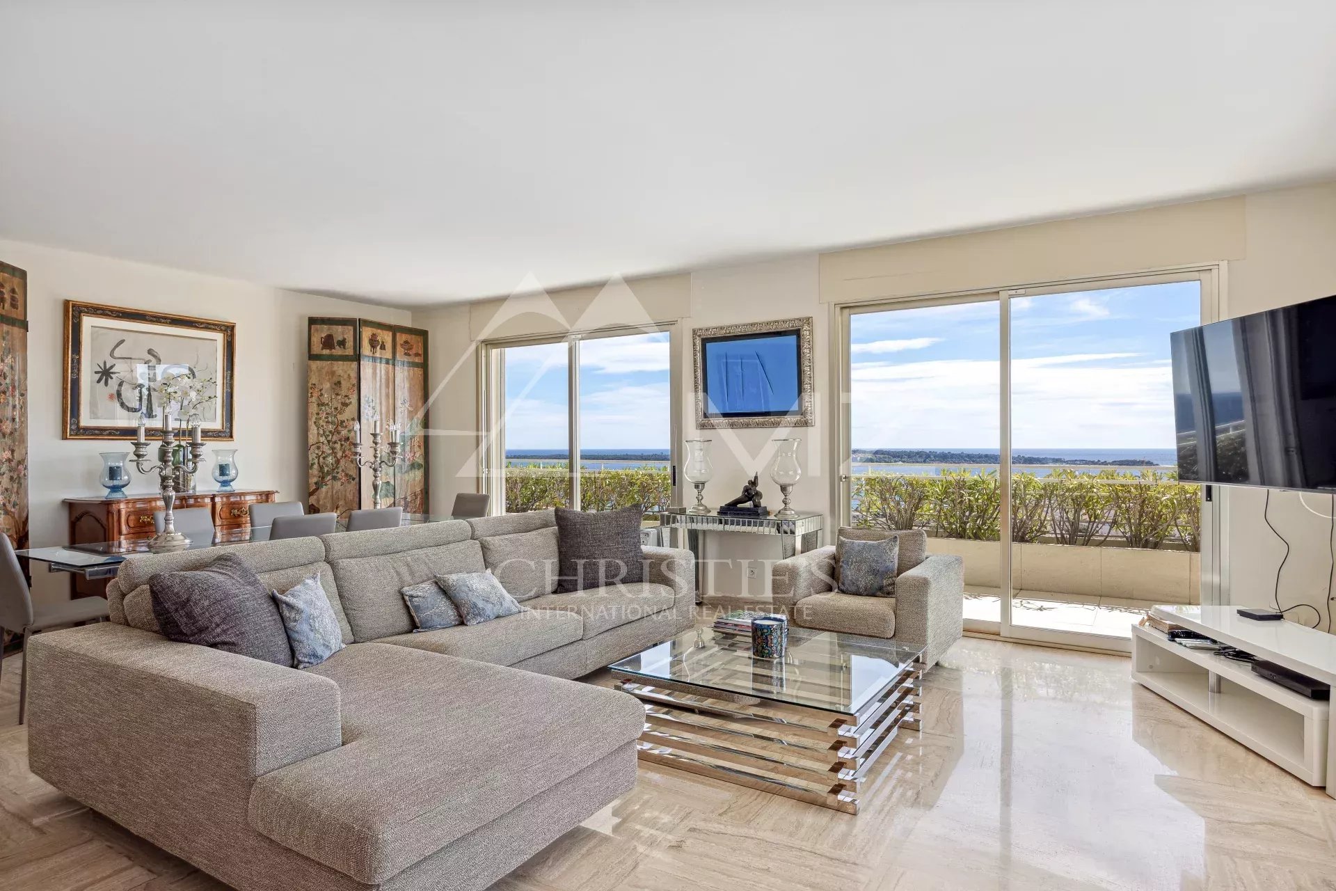 appartement d'angle 4 chambres vue Mer