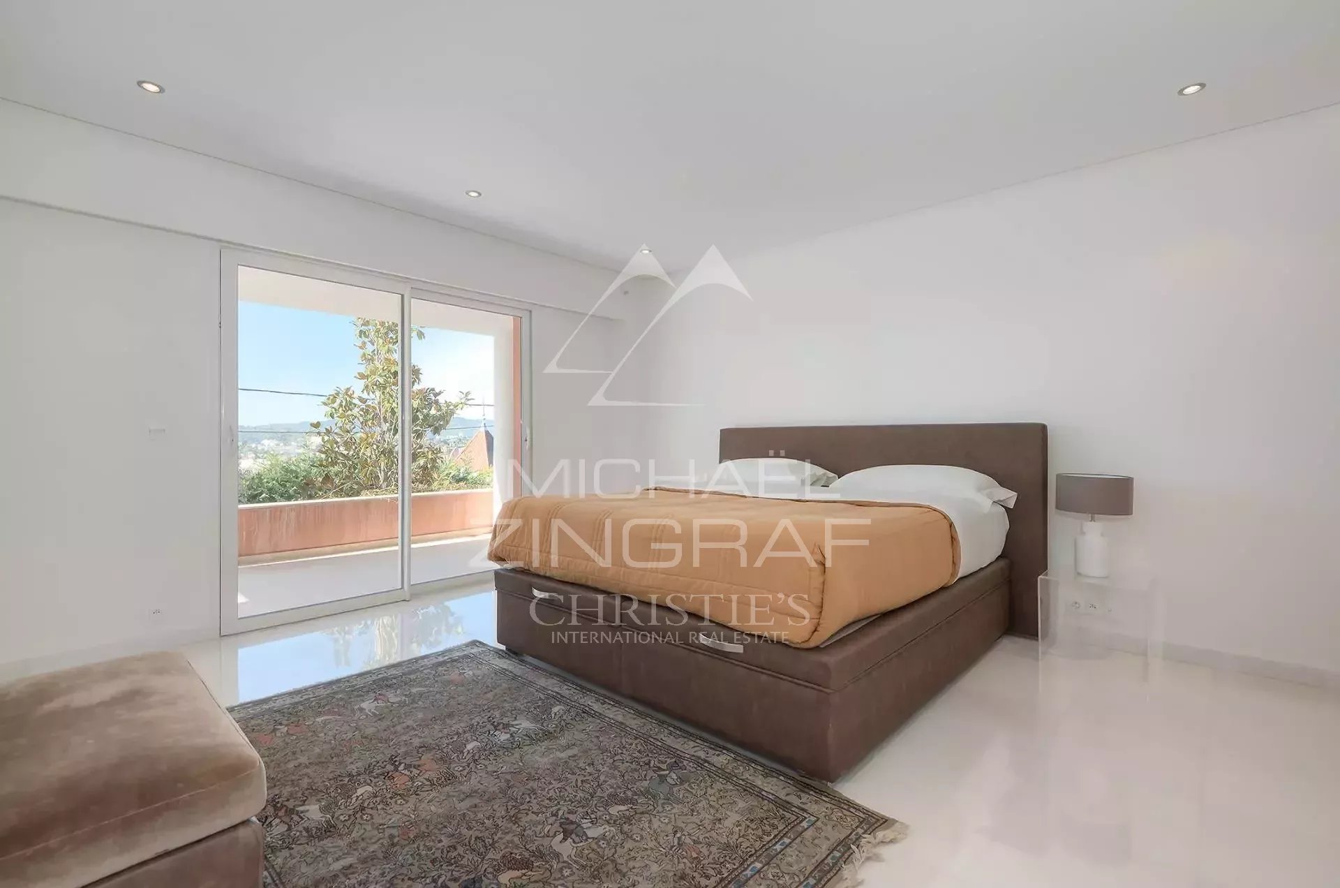 Cannes - Luxurious new built villa