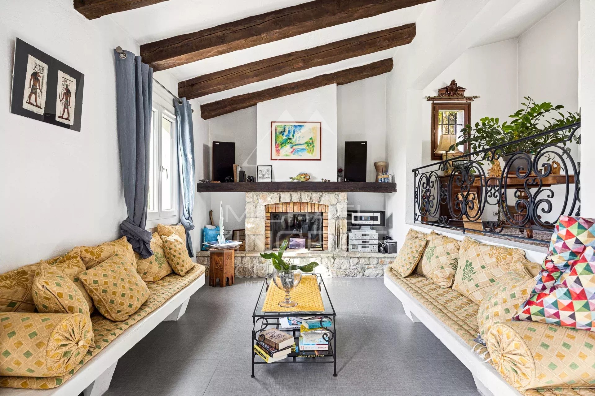 Proche Saint-Paul-de-Vence - Charmante propriété familiale