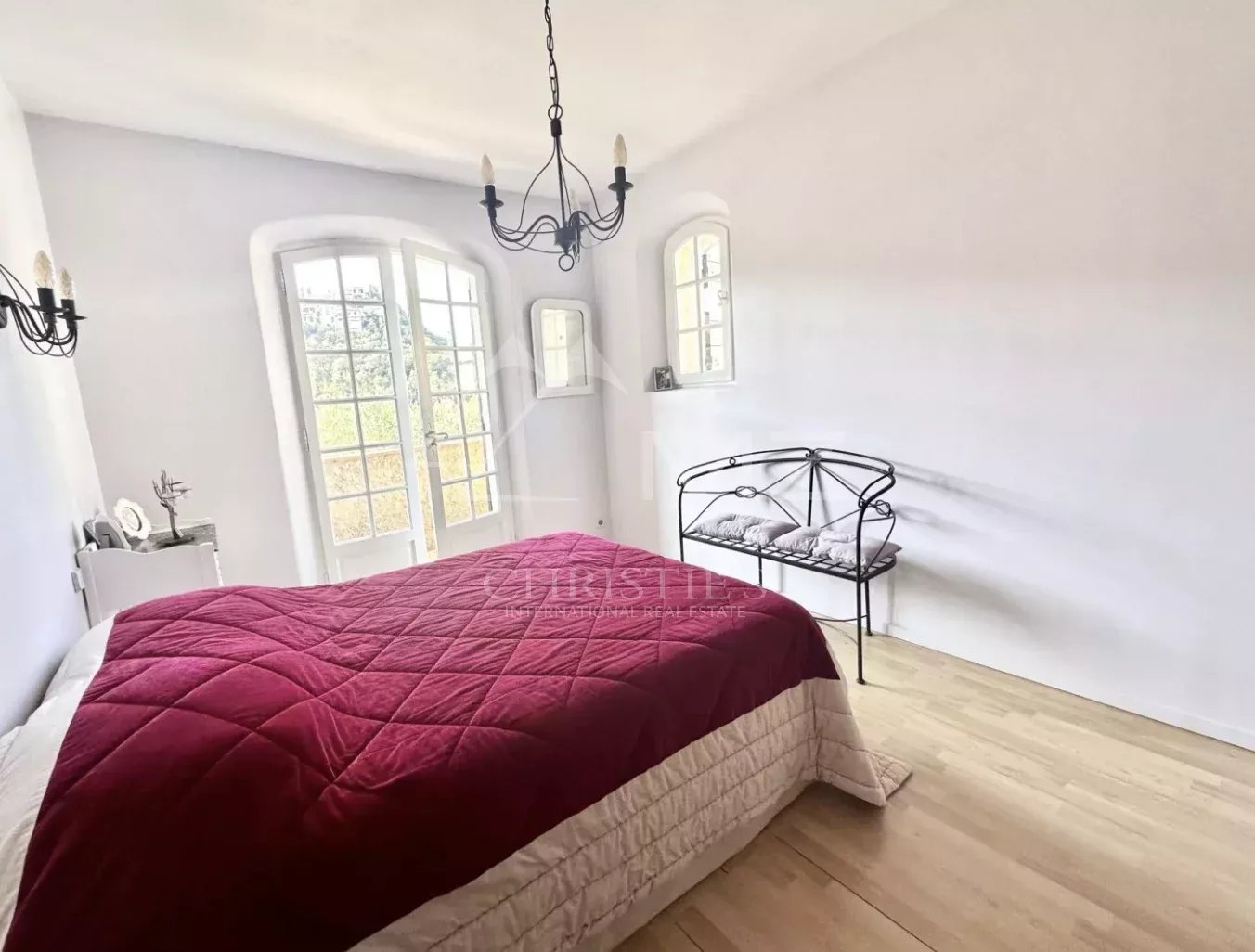 Mandelieu-La Napoule - Charming Provencal house in a sought-after location