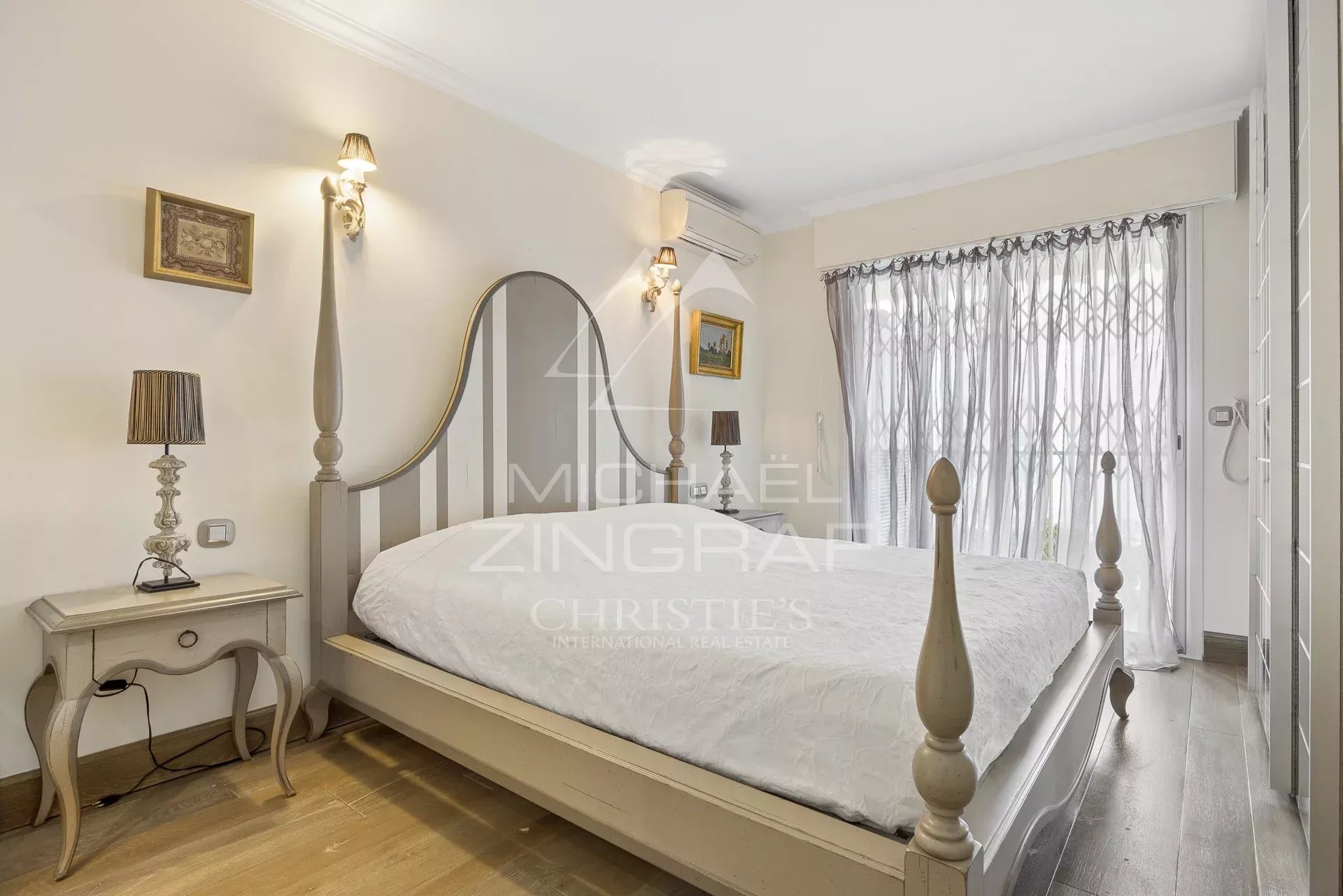 CANNES - CROISETTE – APPARTEMENT D'EXCEPTION