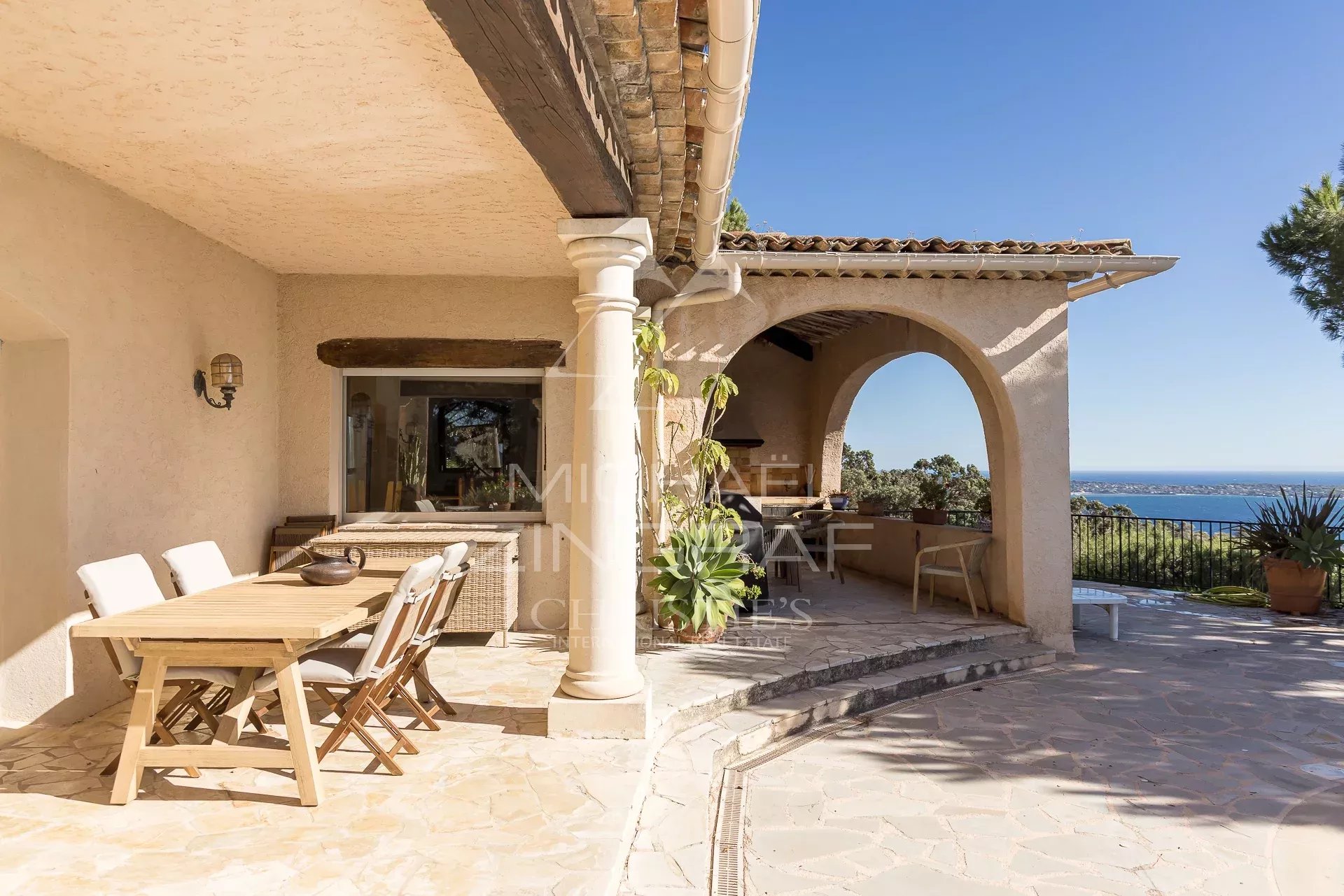 EXCLUSIVITÉ - Cannes Californie - Vue Mer Panoramique à 180°