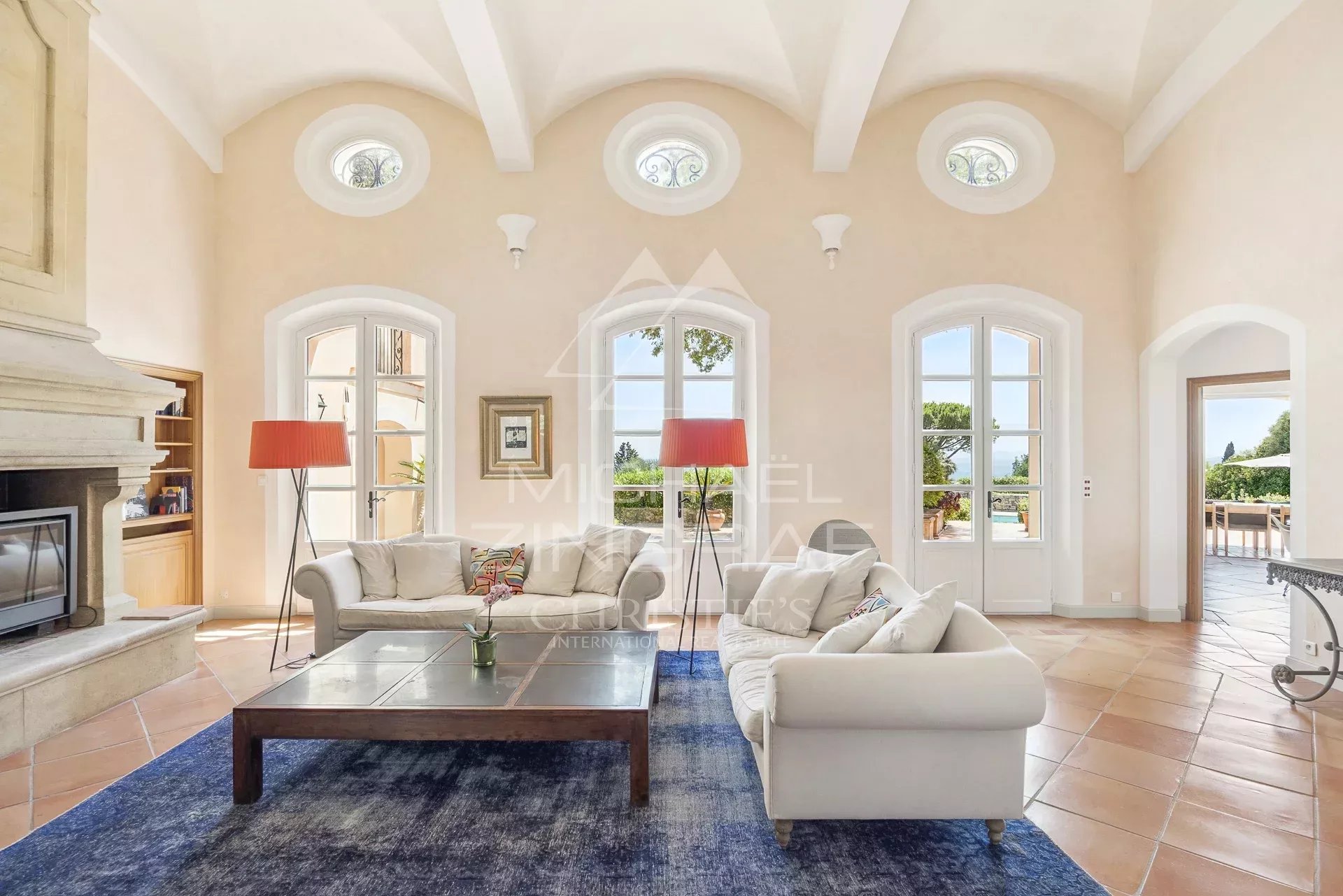 Magnifique propriété avec vue mer panoramique à pieds du village