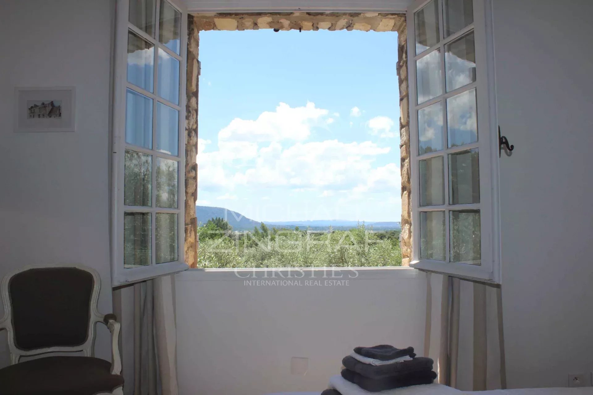 Gordes - Beautiful vacation home overlooking the Luberon