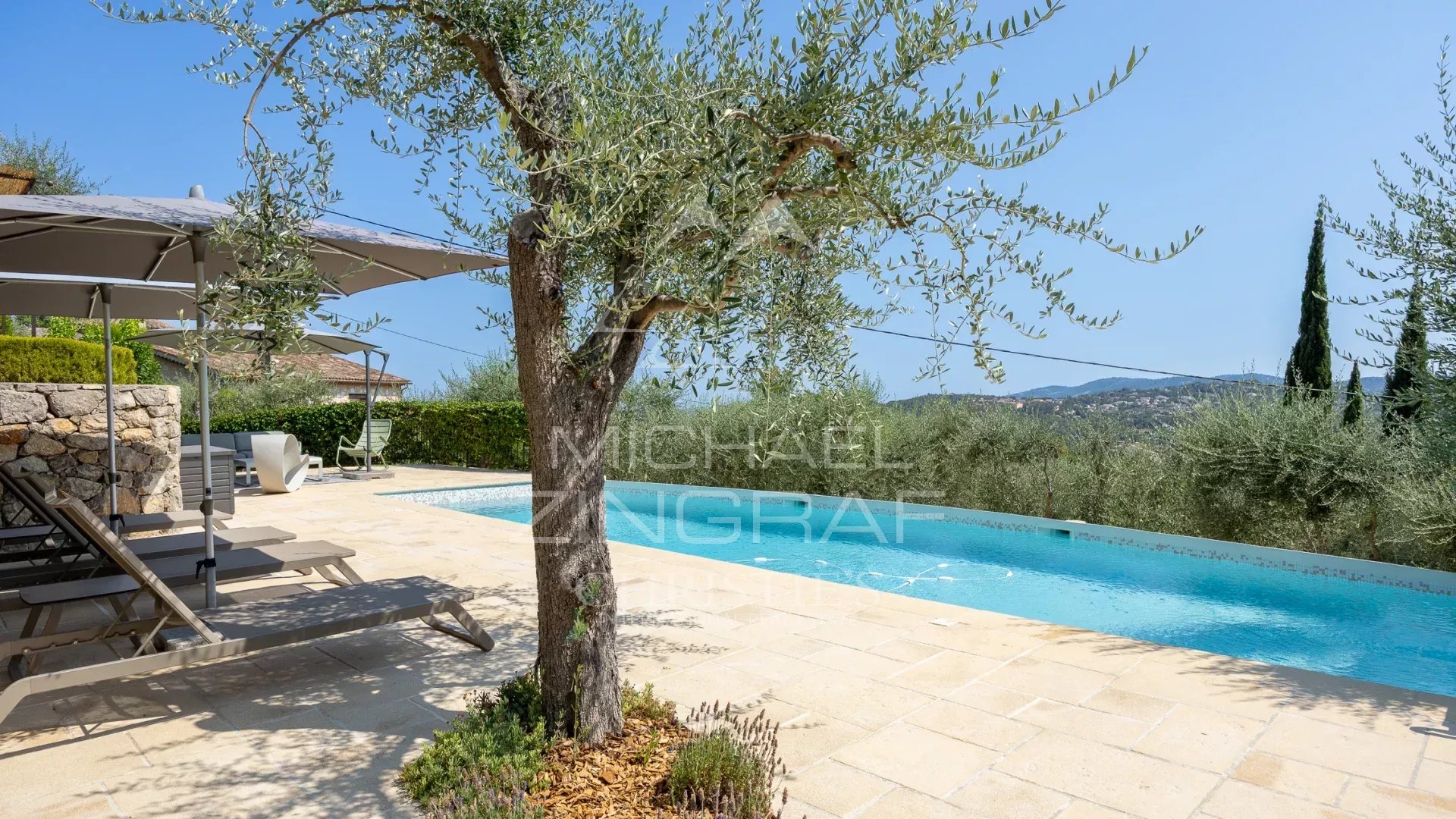Familienvilla mit Panoramablick