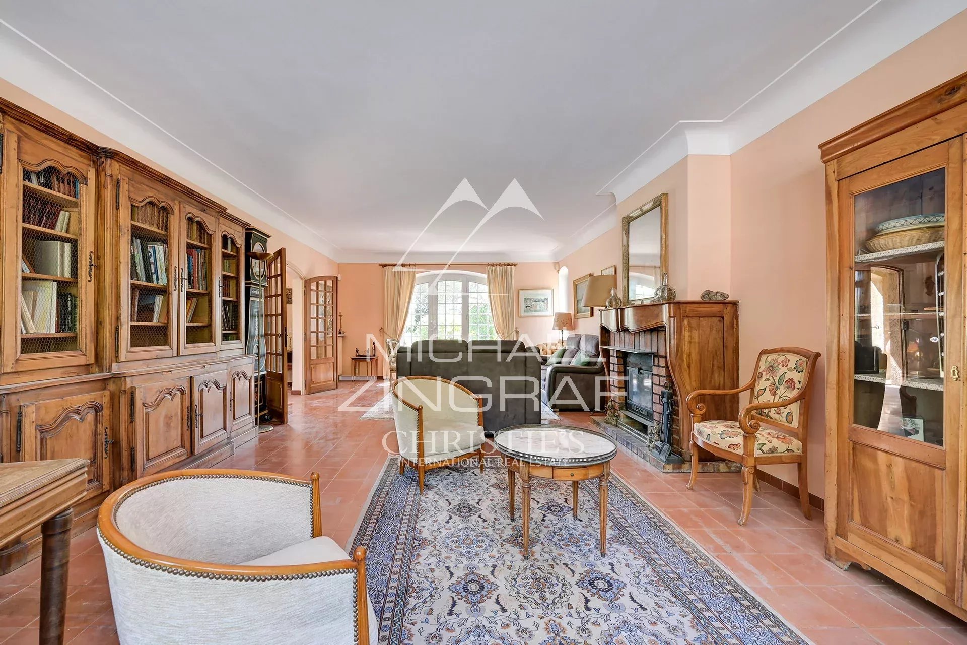 Charming Stone house with breathtaking views of Saint-Victoire mountain