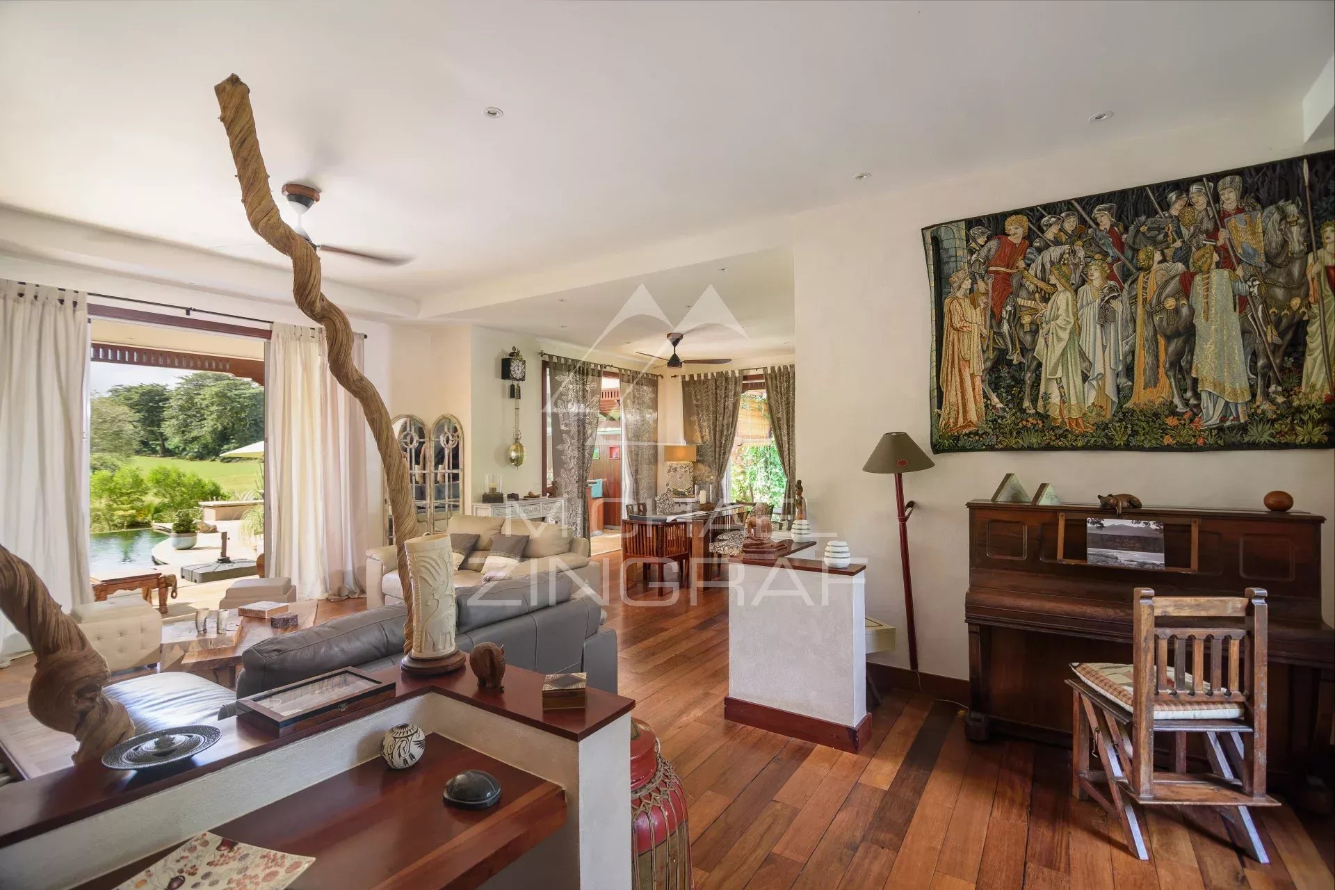 Ile Mauritius - Villa am Golf - schöner Schatten