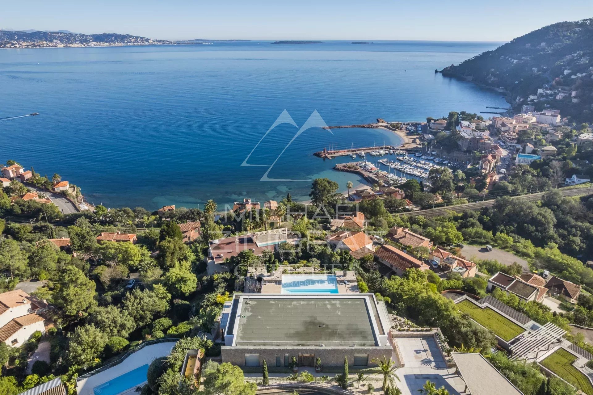 Close to Cannes -  amazing new villa