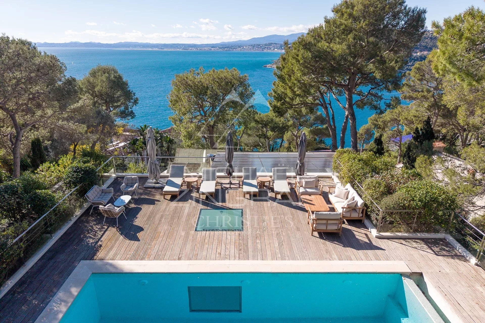 Moderne Villa - Panorama-Meerblick