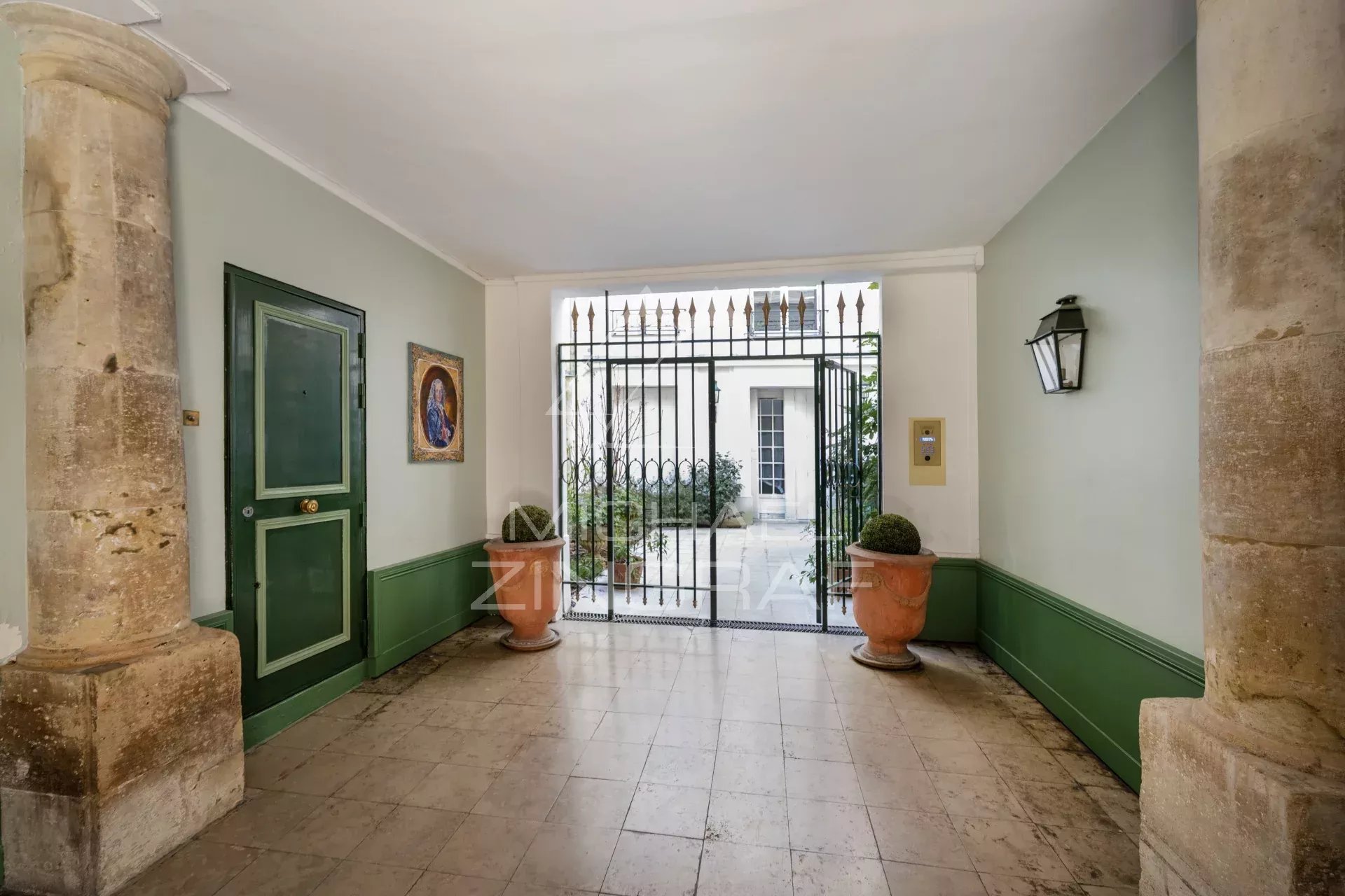 Appartement duplex - 1 chambre - Rue de Beaune Paris VII