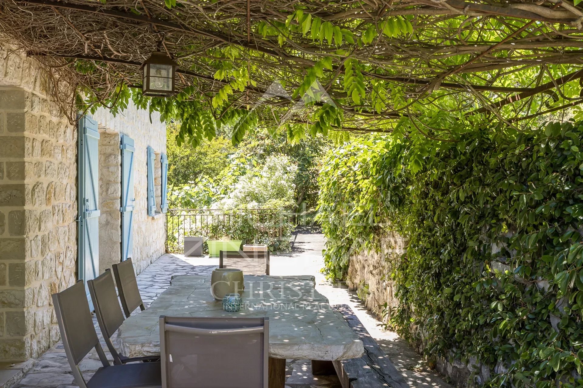 Vence - Charming provencal style villa