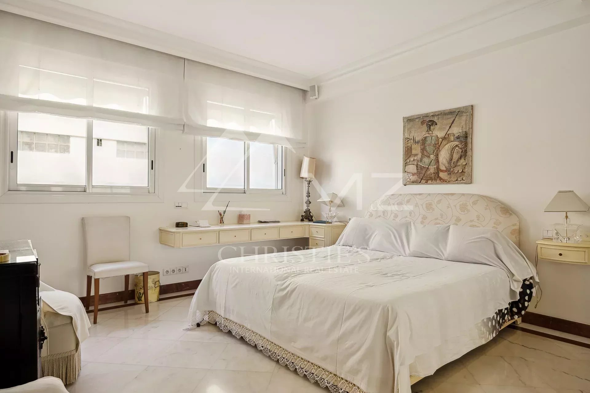 Cannes Croisette – Wunderschöne 270 m² große Wohnung – Atemberaubender Meerblick