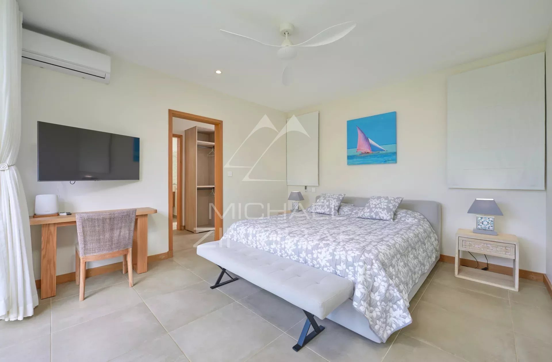 Villa de 4 chambres dans résidence sécurisée à Grand Baie