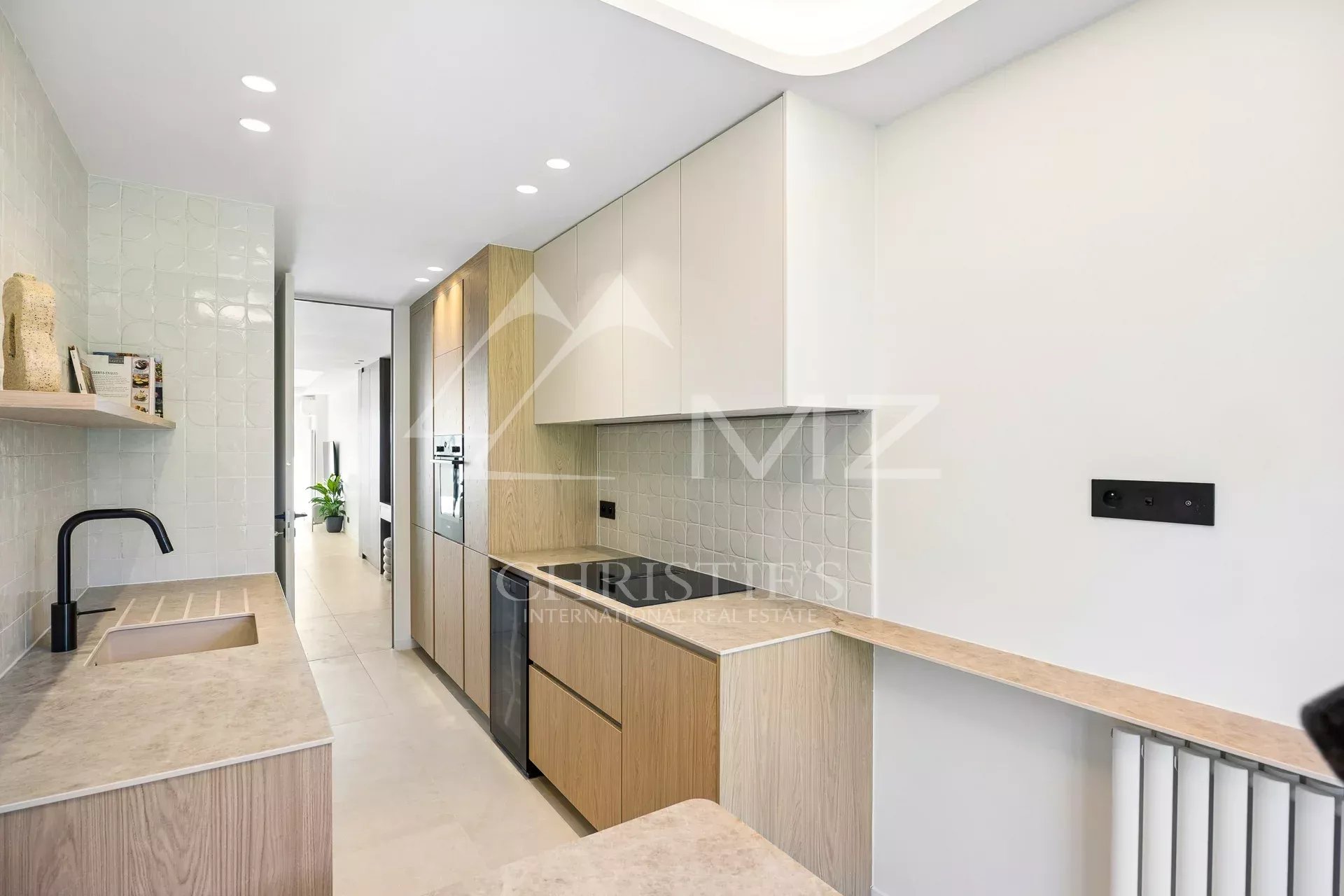 Cannes Oxford, Magnifique vue mer et Estérel