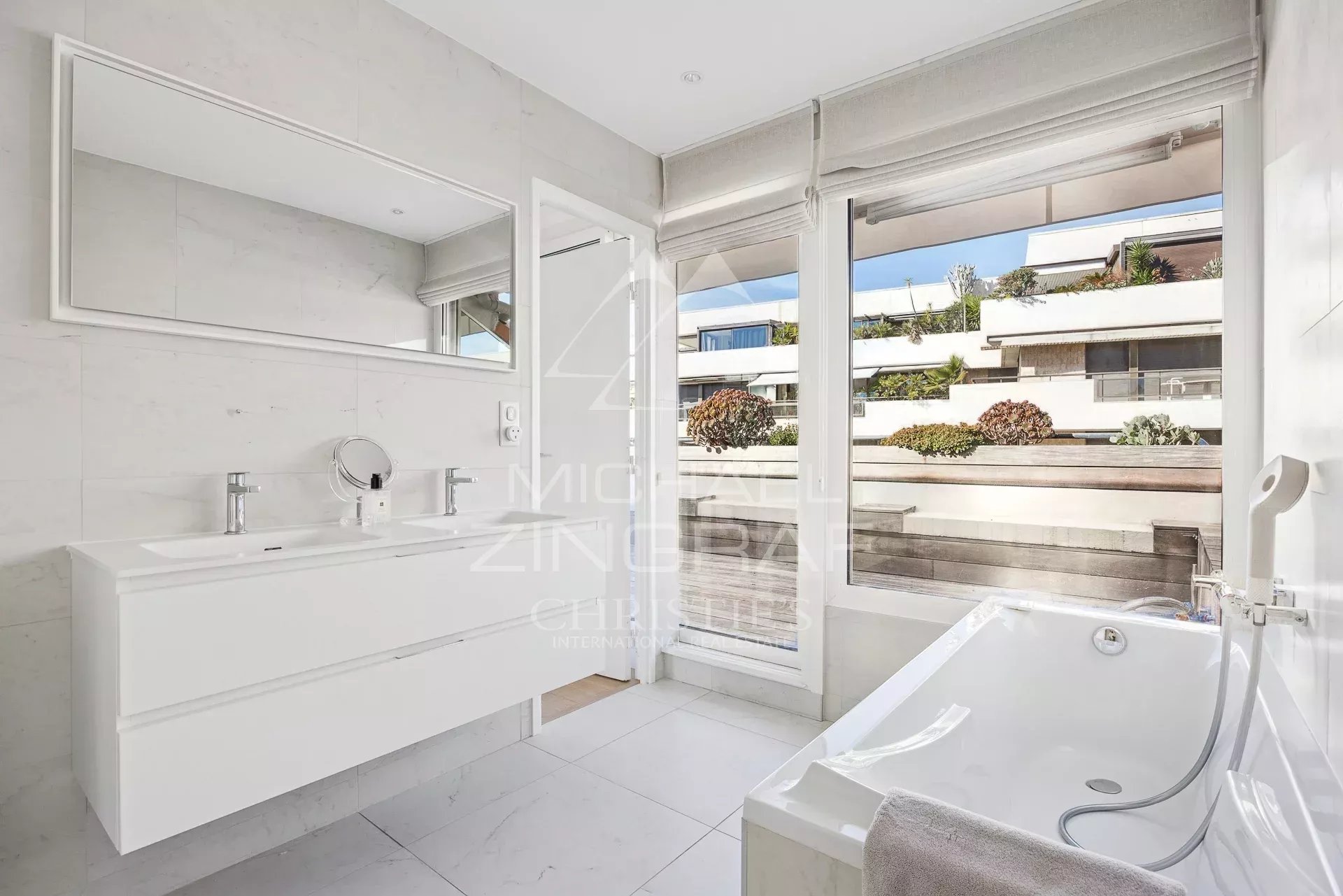 Cannes - Banane - Penthouse with 40sqm terrace