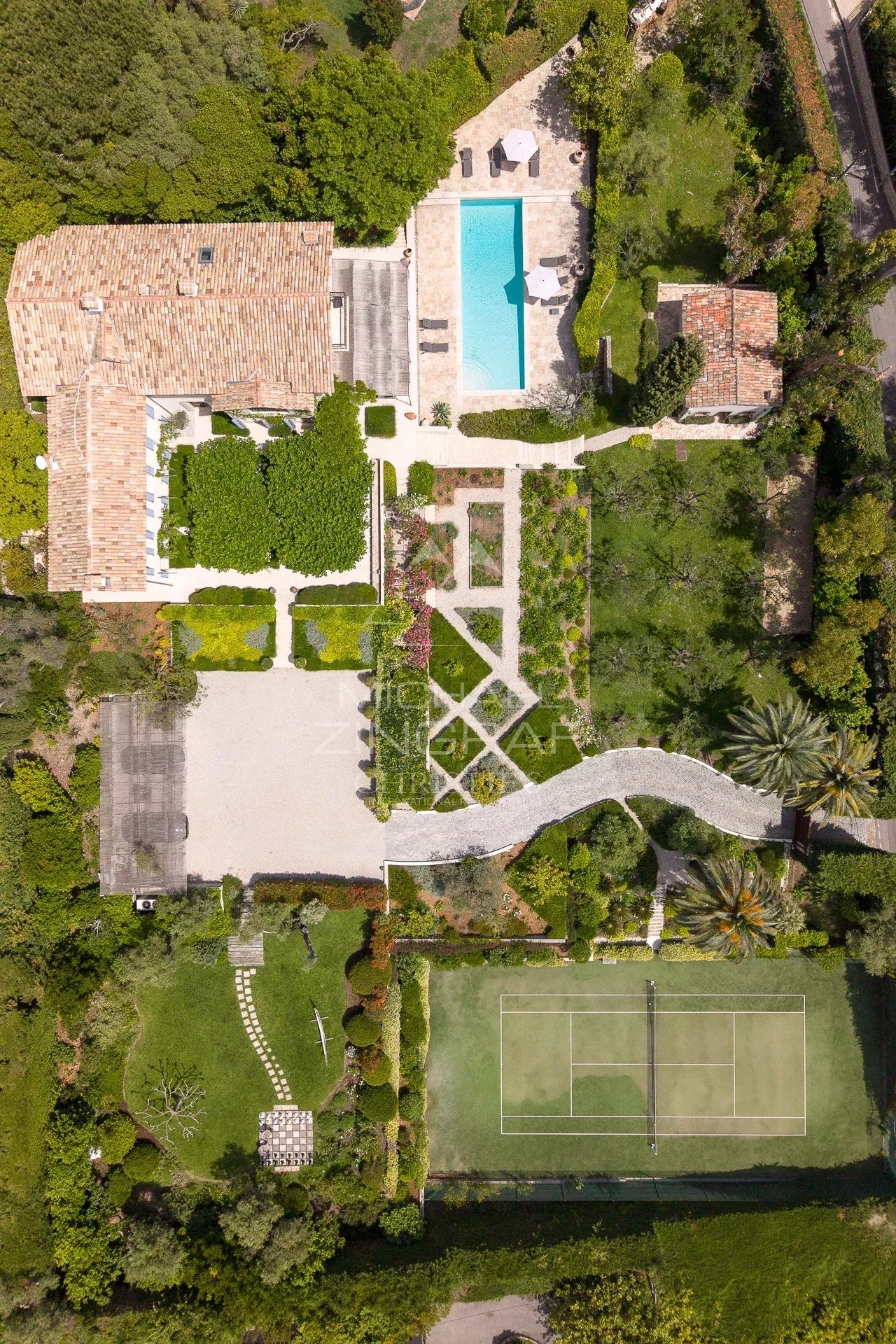La Ferme Blanche – Domaine d’exception au cœur du Cap d’Antibes