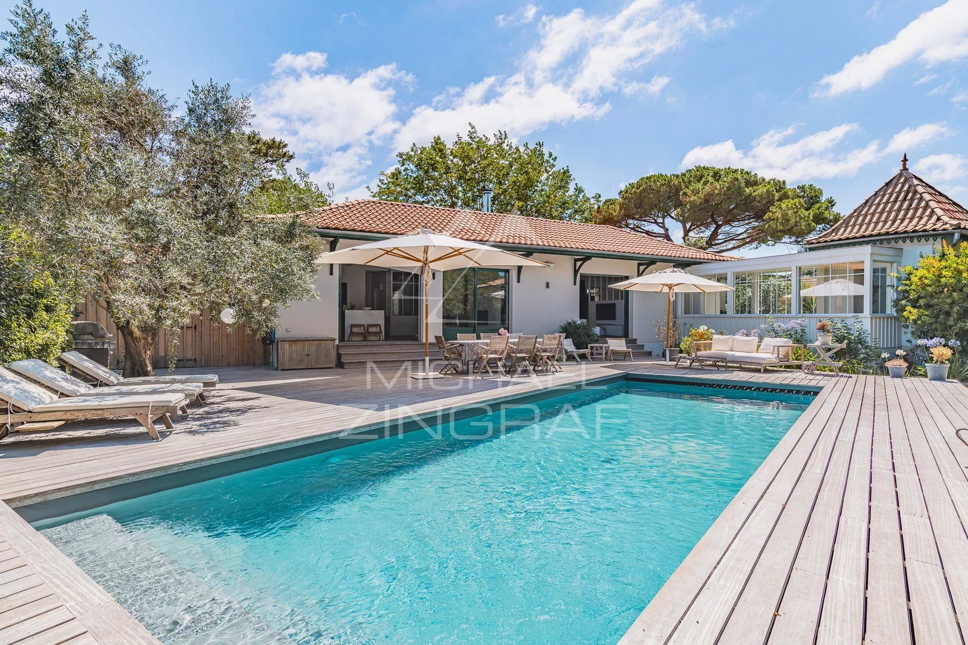 La Hume – An exceptional estate with direct access to the Arcachon Bay