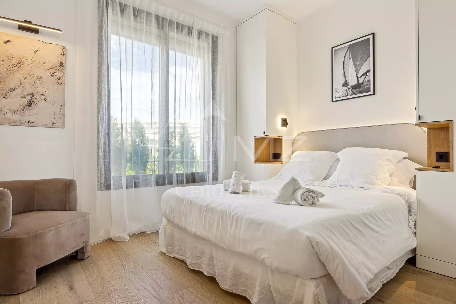 Cannes Croisette - 3 bedrooms apartment