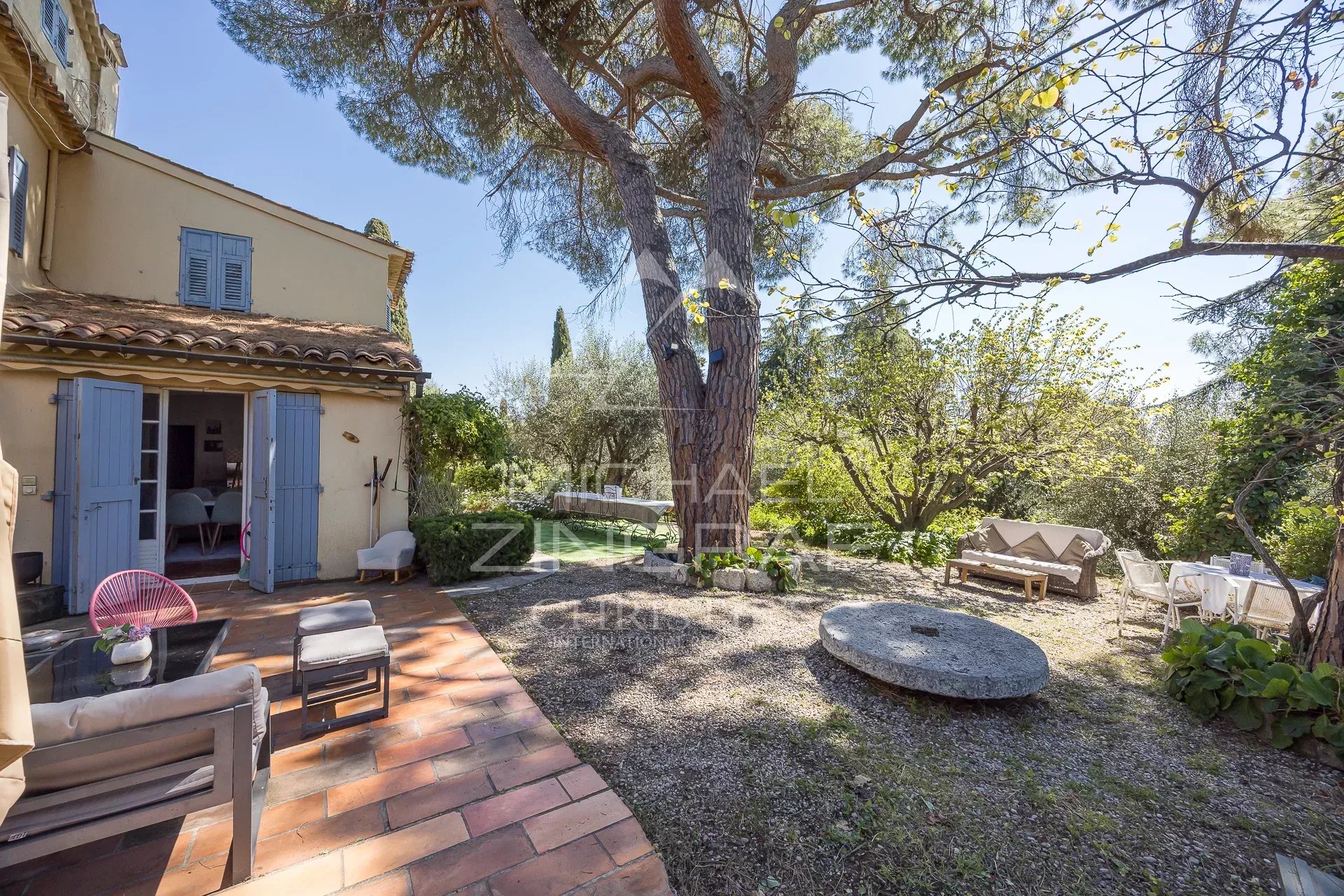 Nice - Haut Gairaut - Authentique bastide du XVIIIᵉ siècle