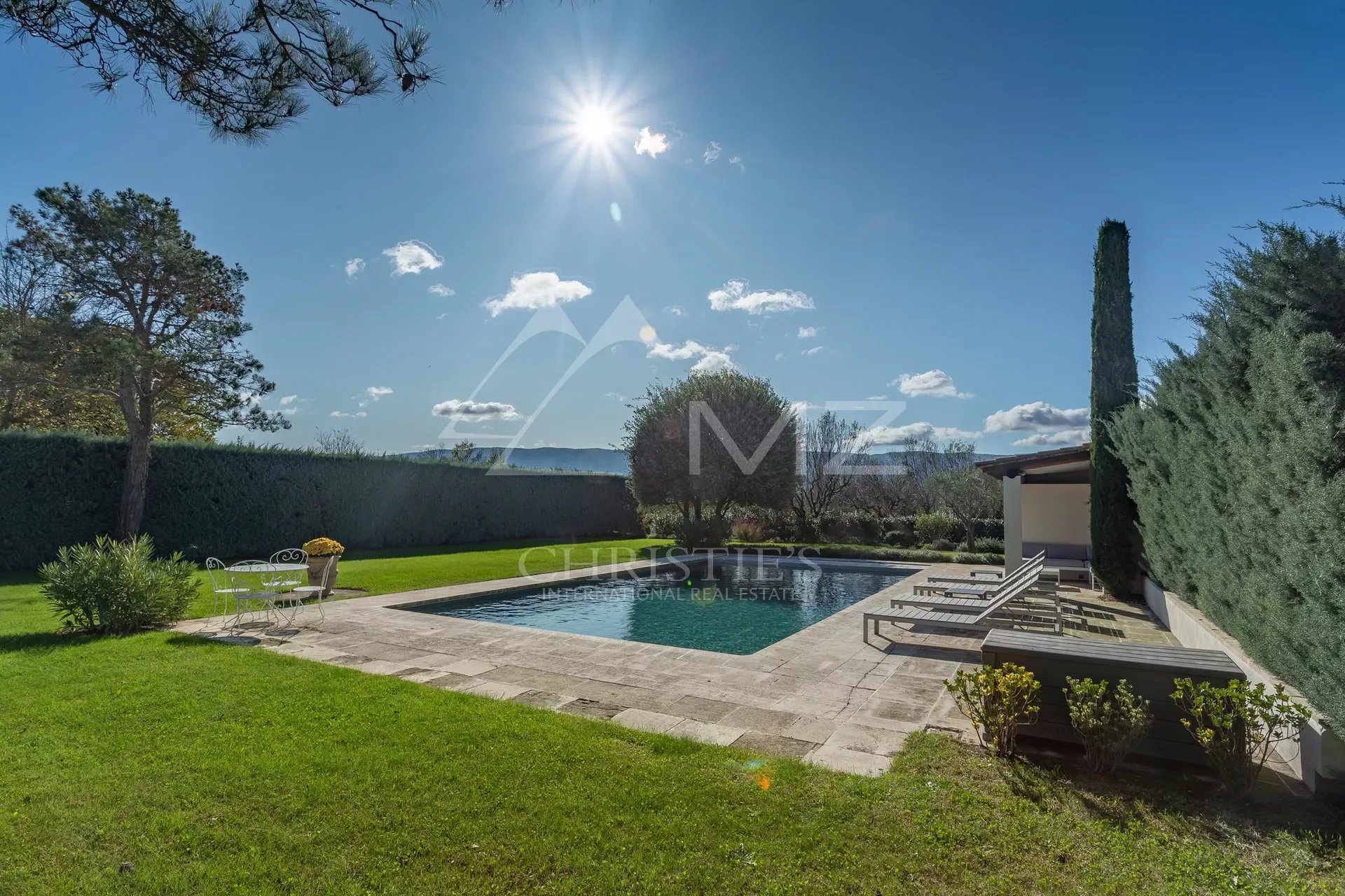 Cabrières d'Avignon - Beautiful villa with heated pool