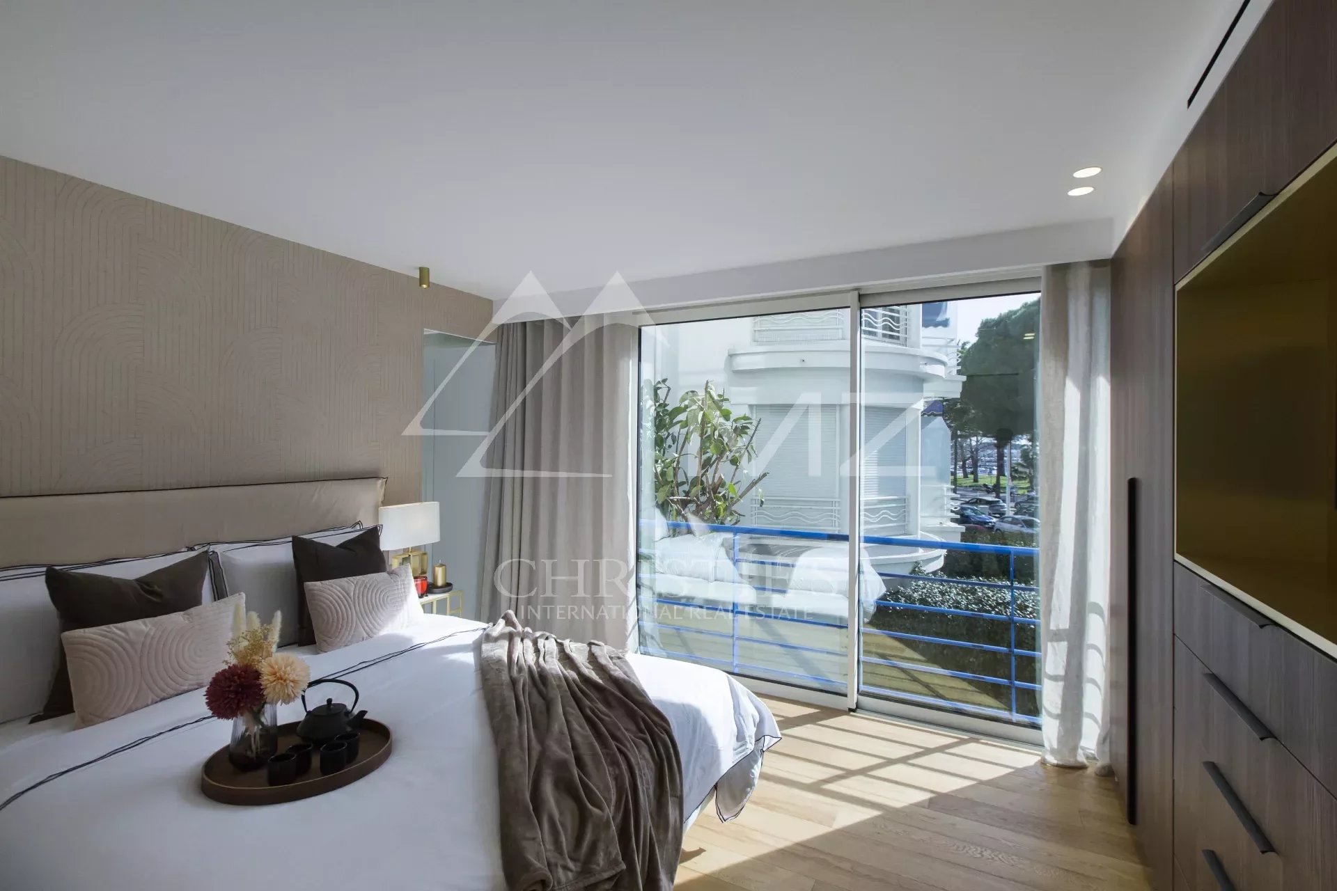 Cannes Croisette - Appartement 3 pièces vue mer