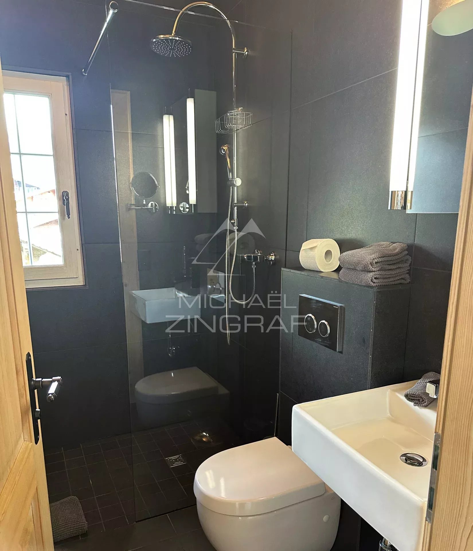 Attique chic à proximité du centre de Gstaad