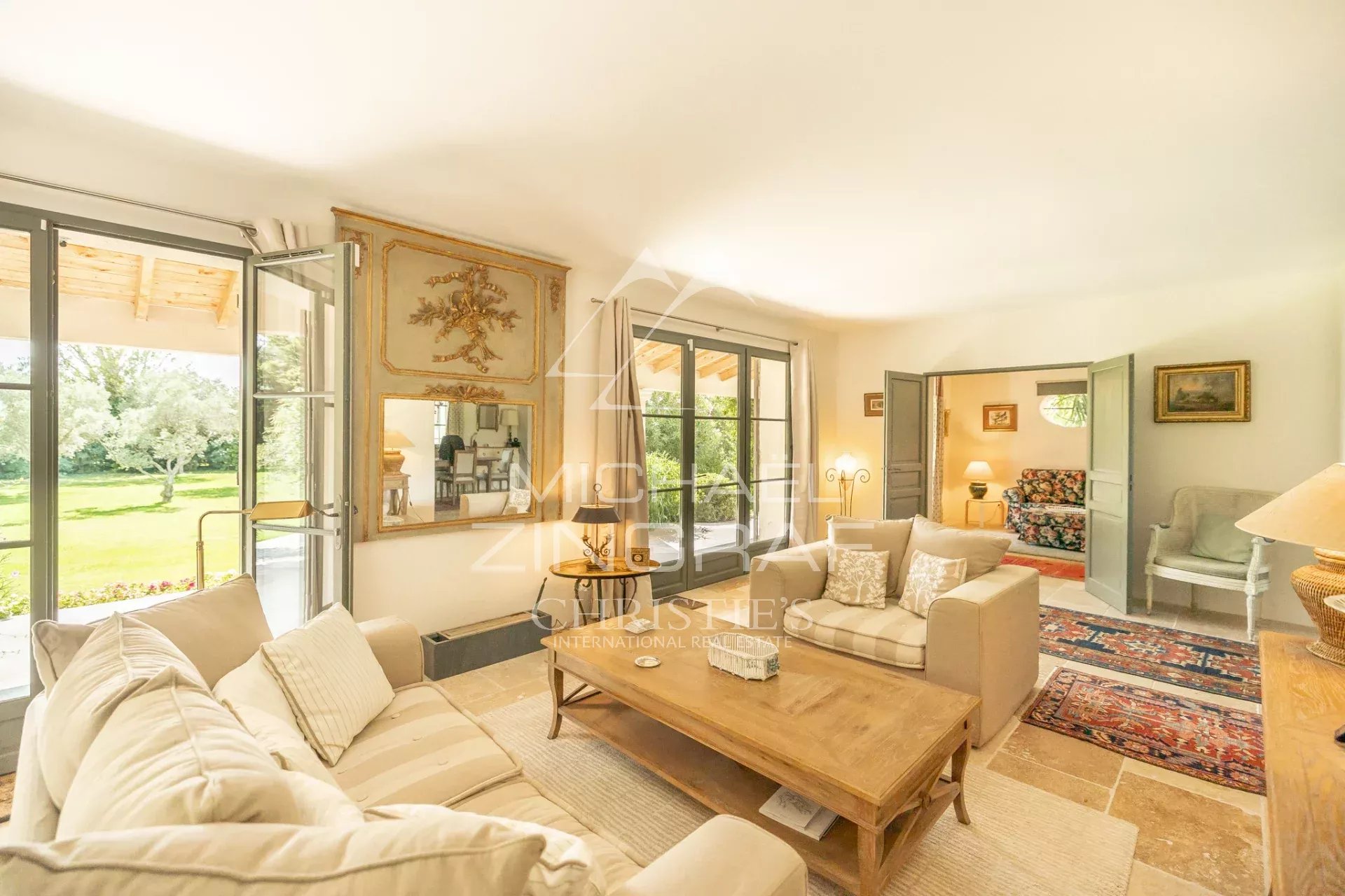 Belle maison avec vue panoramique sur les Alpilles