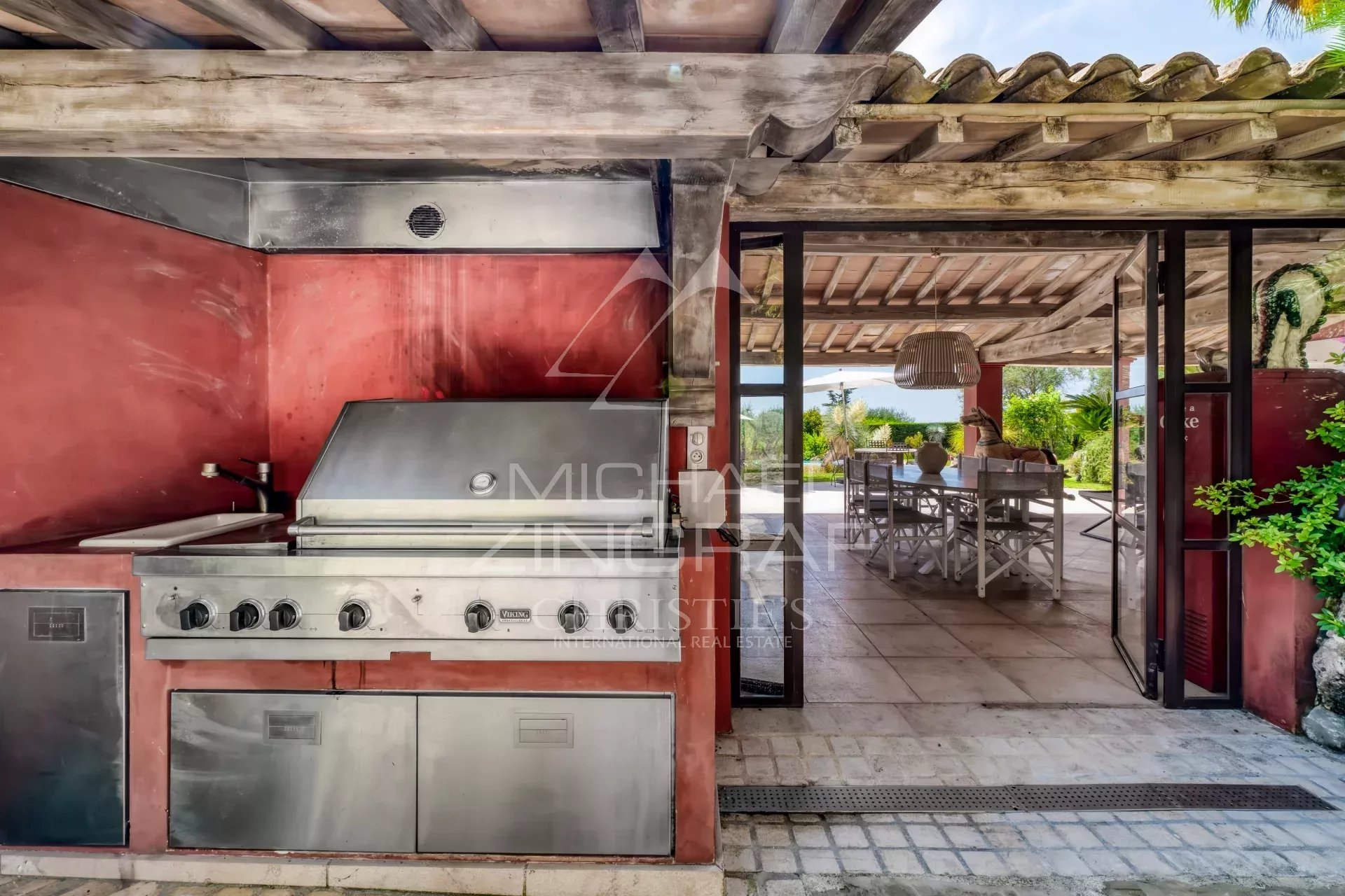 Mougins - Exclusive Listing - Provençal-style property with panoramic views of the village and the sea