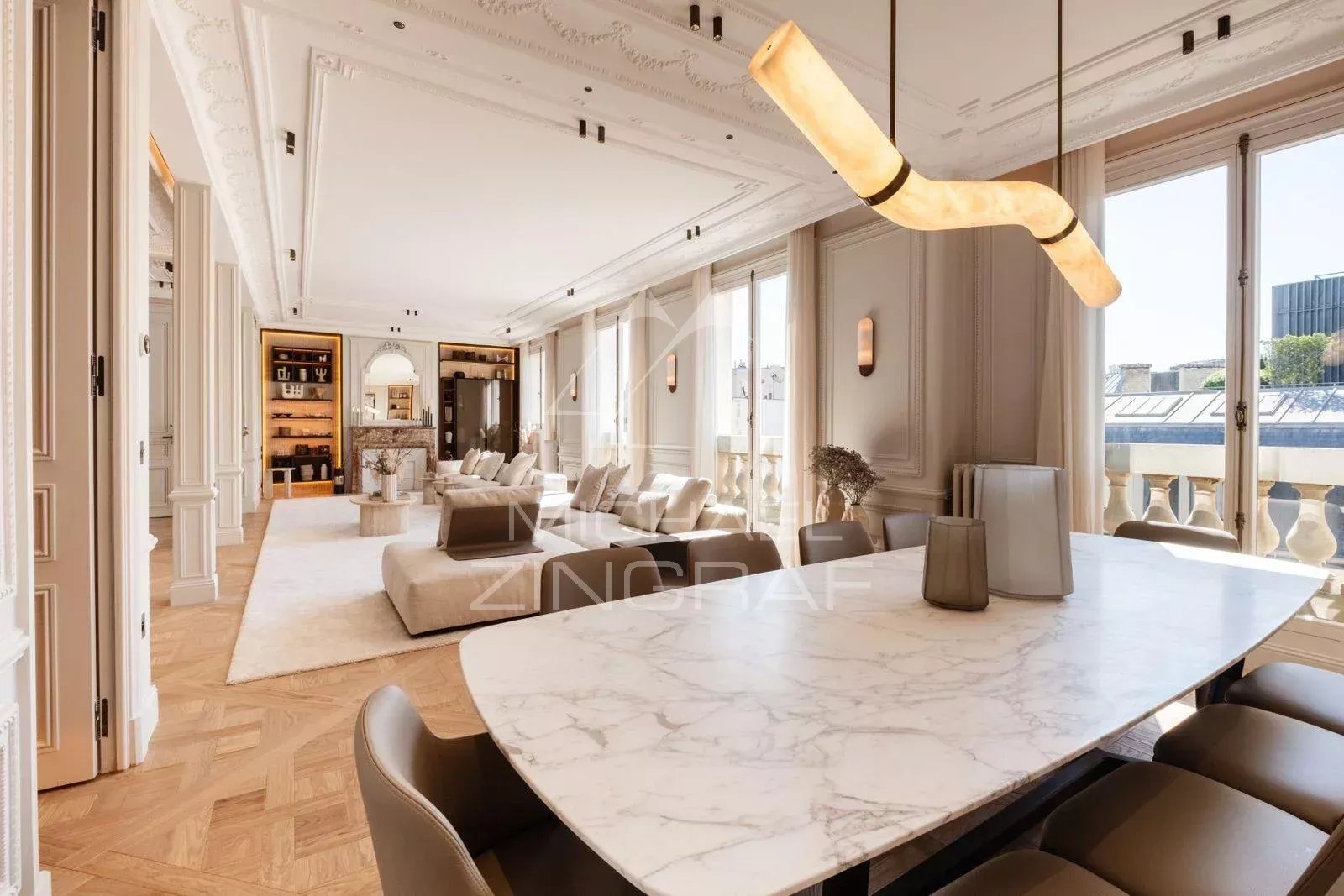 A vendre - Appartement 3 Suits -Paris 8eme - Jean Goujon - Clim - Refait à neuf