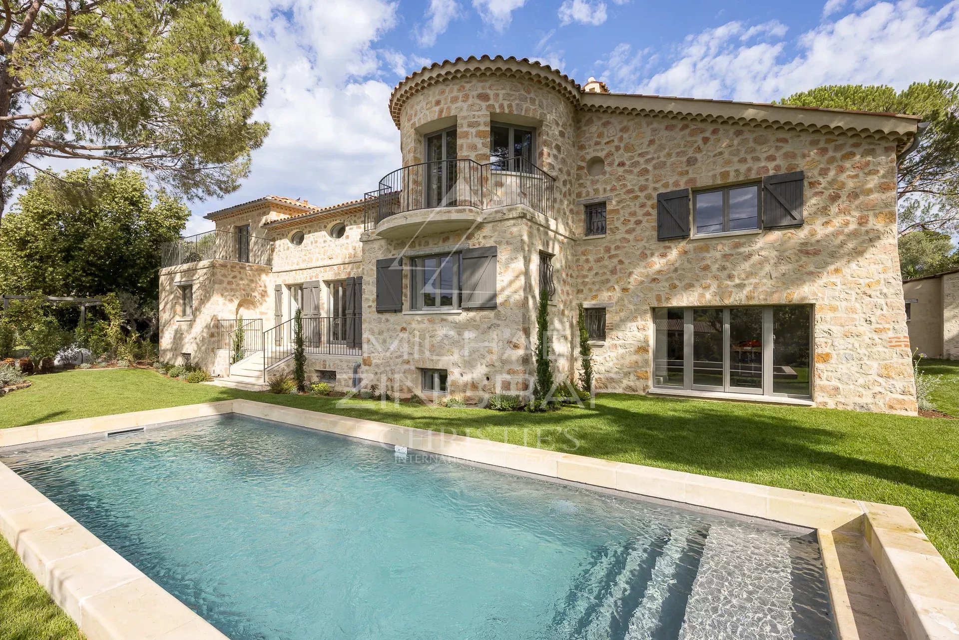 EXCLUSIVE -Cap d'Antibes – An Exceptional Address in the Heart of the French Riviera