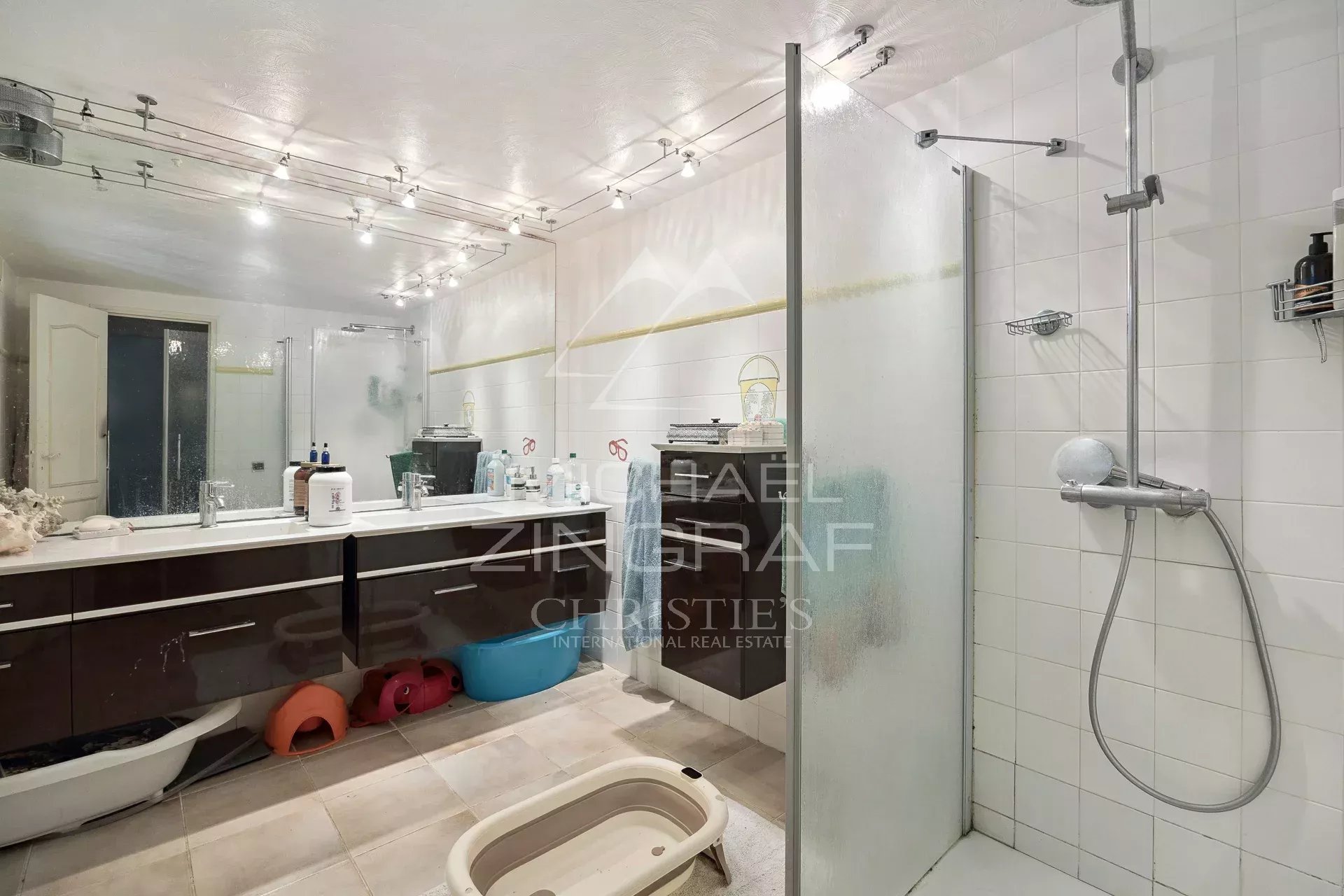 CHARMING PROPERTY IN TANNERON