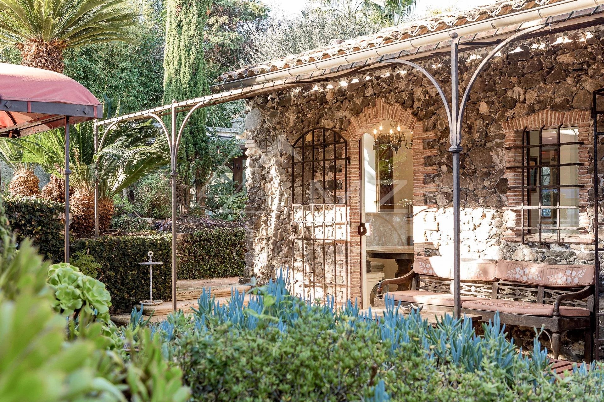Charming Provençal villa