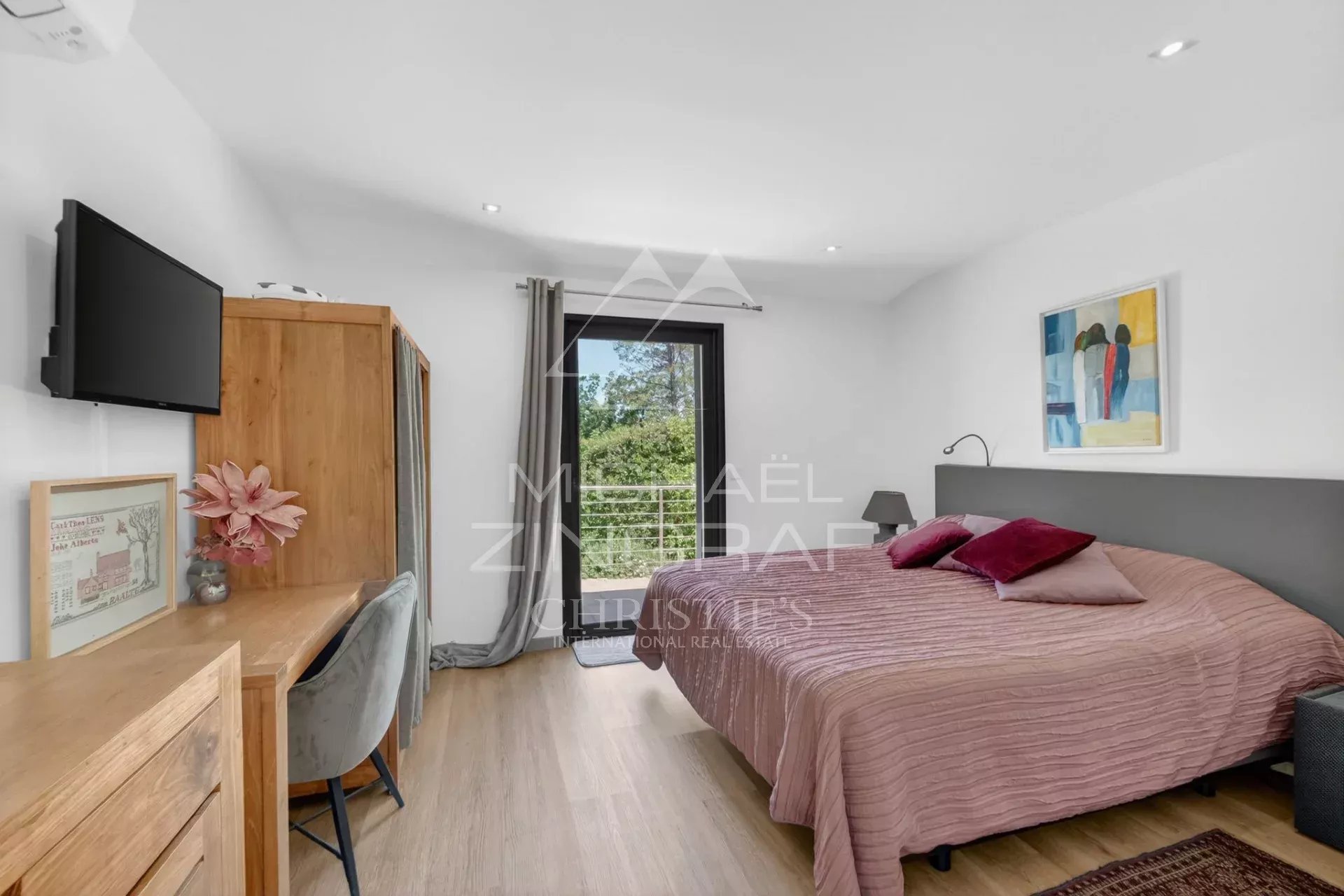 Villa contemporaine avec vue panoramique – Fayence / Tourrettes