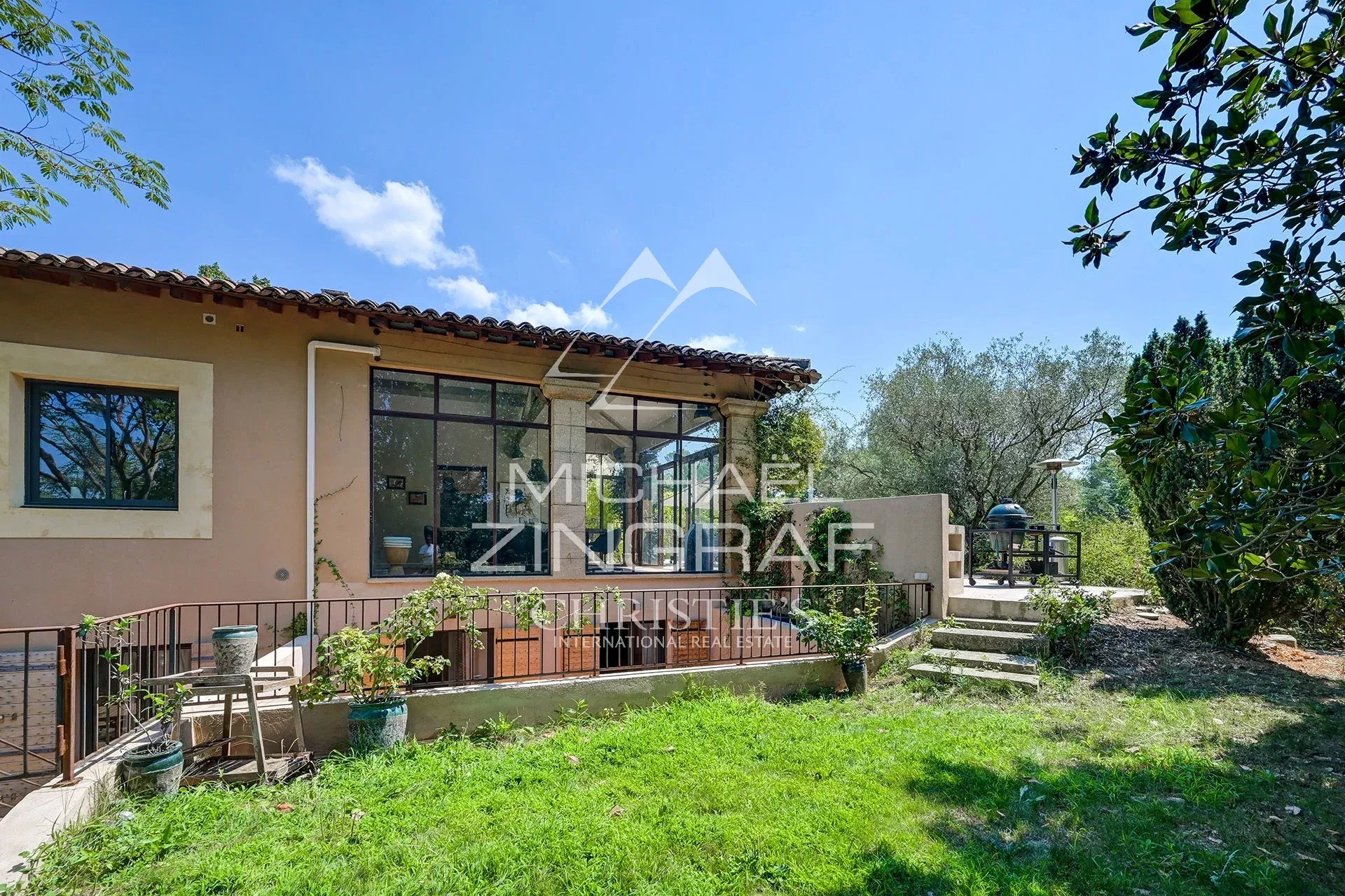 Nur wenige Minuten vom Herzen von Aix-en-Provence entfernt – Außergewöhnliches Anwesen mit 12 Zimmern, 650 m² Wohnfläche auf 1,2 Hektar