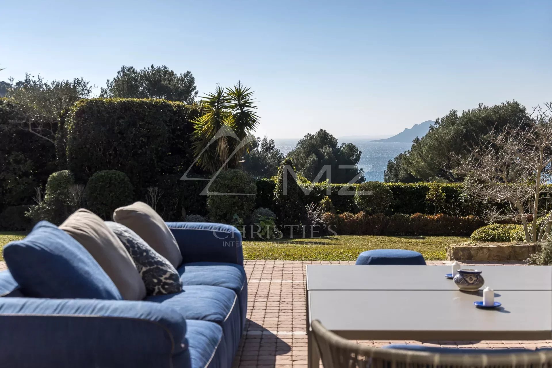 Cannes - very beautiful villa with sea view