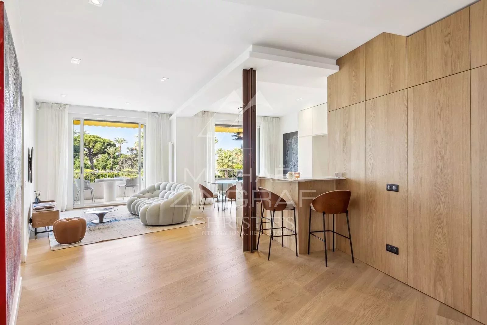 Cannes - Croisette - Magnifique 3 chambres