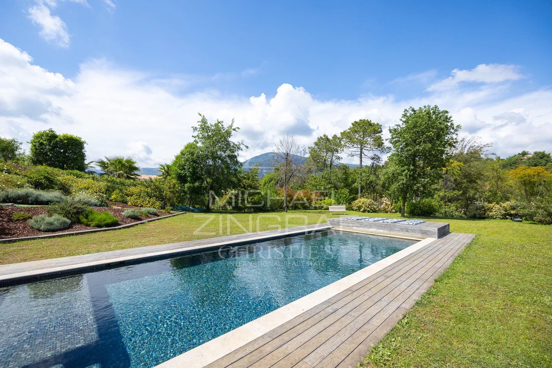 Zeitgenössische Villa